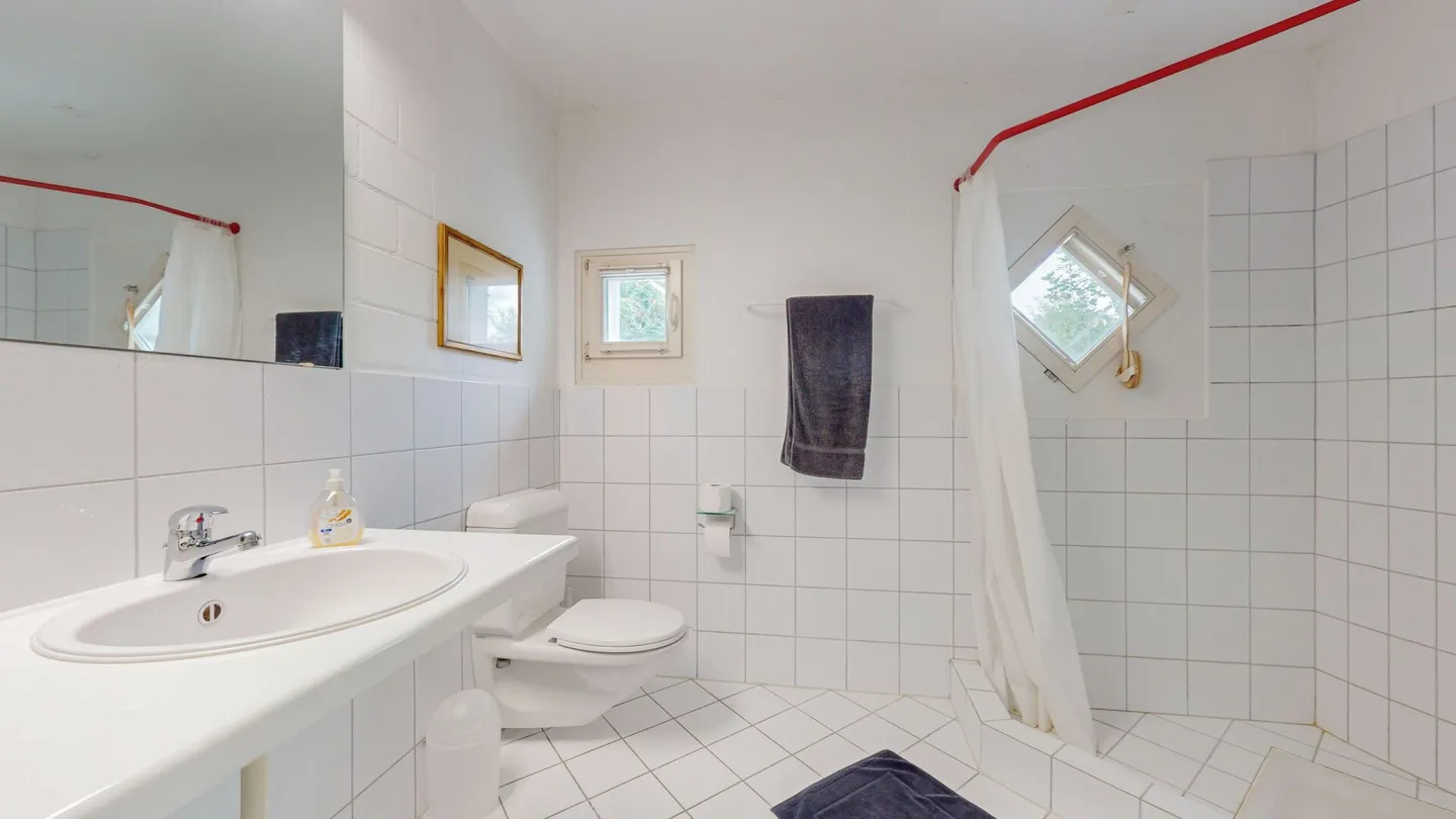 Interesting Investment - Sale with Right of Residence - Photo 10 of 15