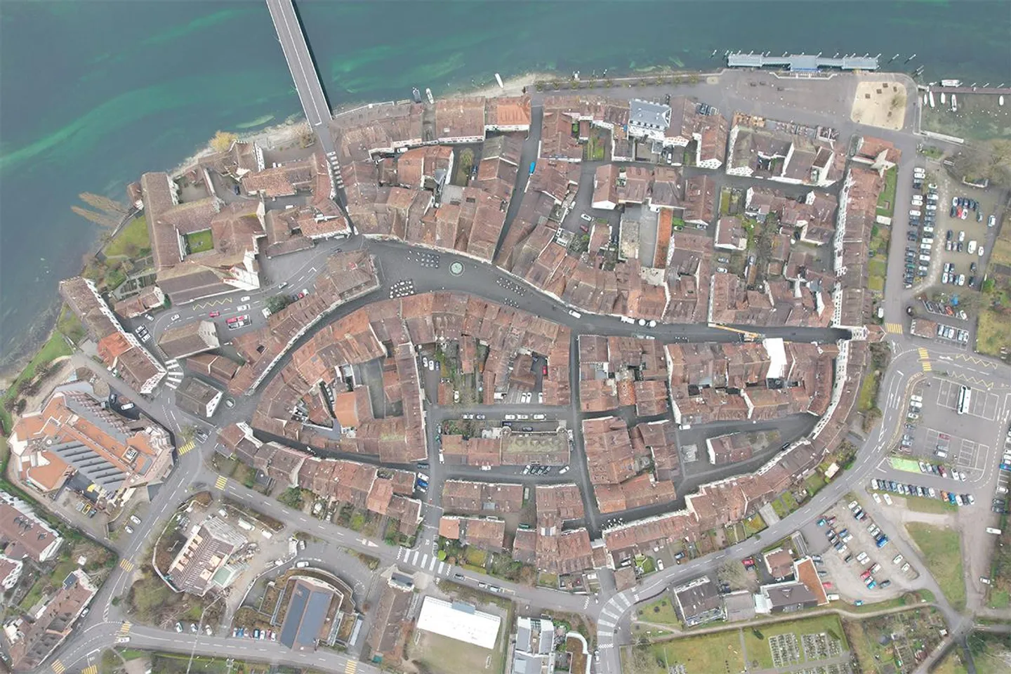 Maison de ville unique dans un emplacement privilégié - Photo 5 sur 20