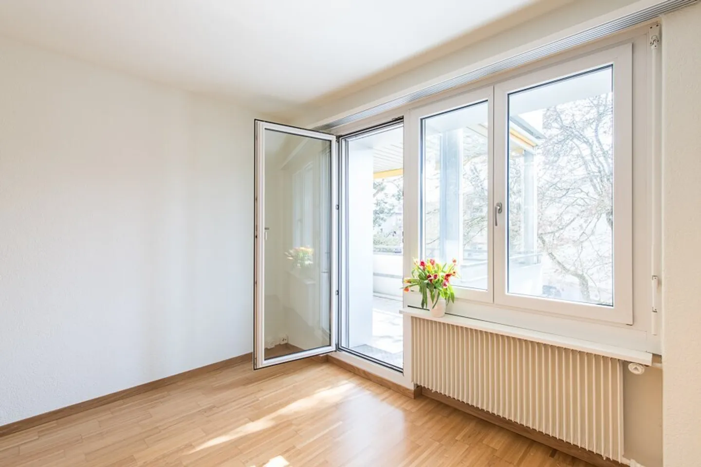 Modernes Erdgeschoss-Apartment - Foto 3 von 9