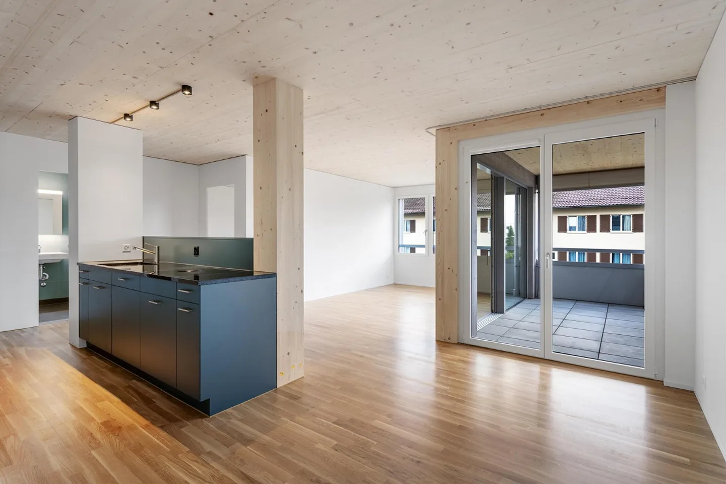 Appartement neuf de 2,5 pièces - Obtenez le bonus de déménagement maintenant - Photo 1 sur 7