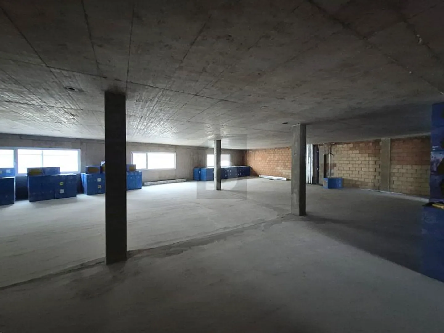 Versatile Commercial Space - Photo 5 of 6