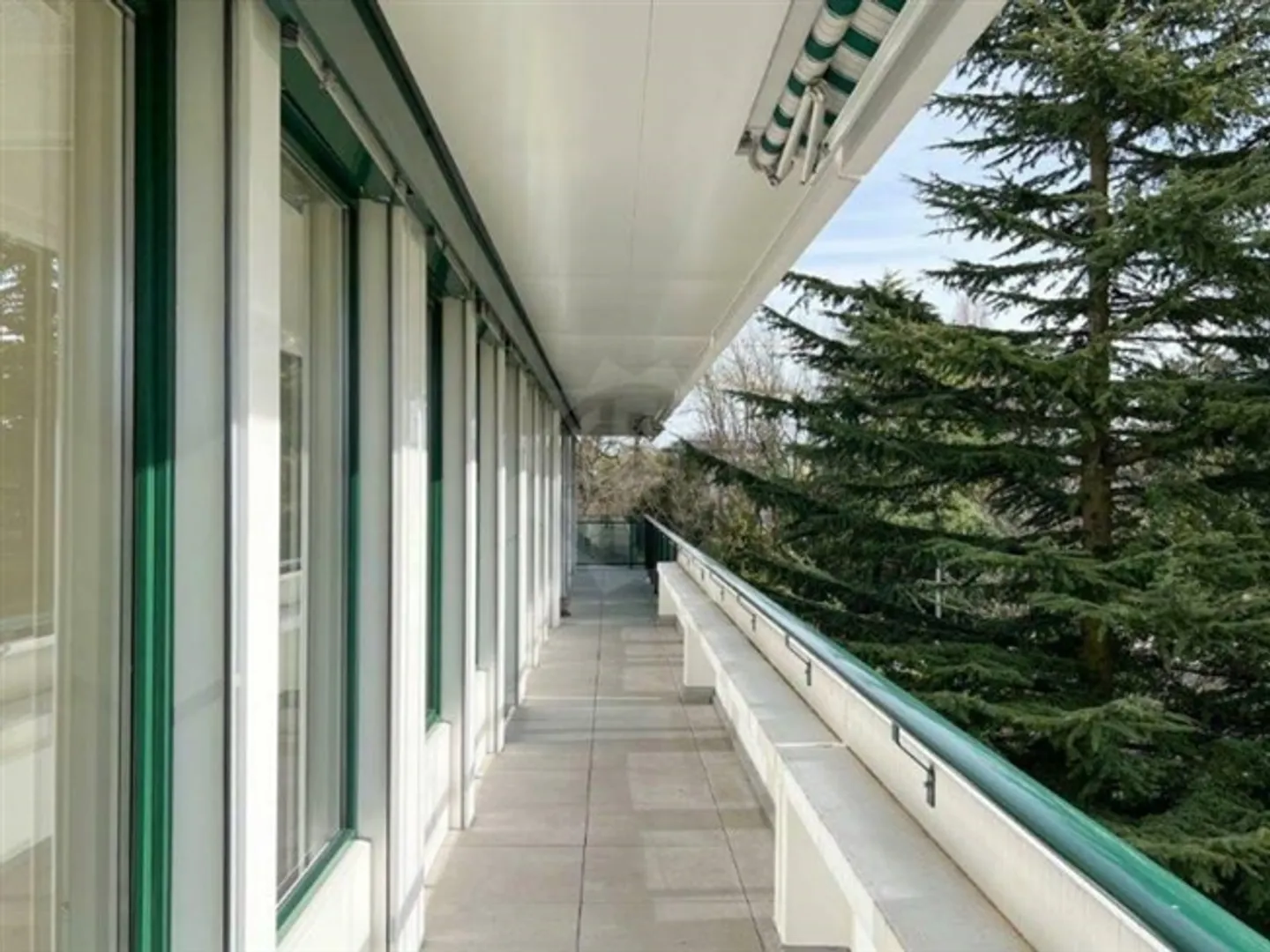 Spacious Offices - Geneva - Photo 7 of 11