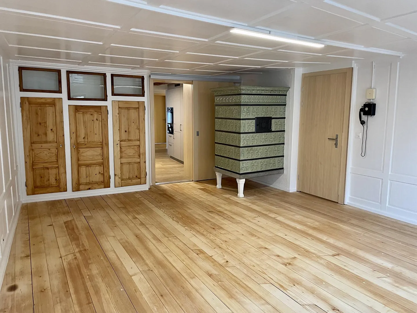 Ampio appartamento di 4,5 stanze in affitto - Foto 1 di 13