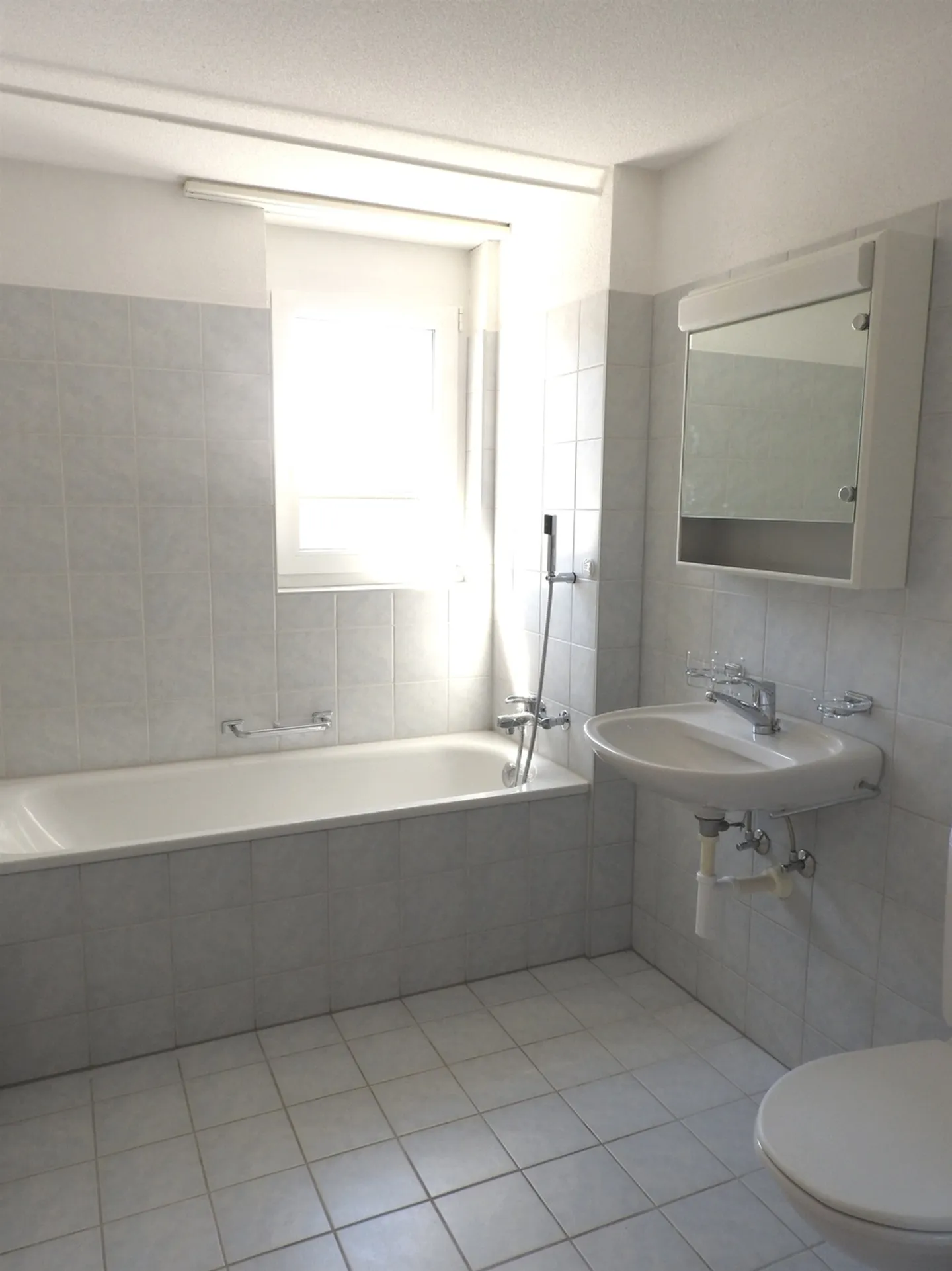 La tua nuova casa ti aspetta! - Foto 4 di 6