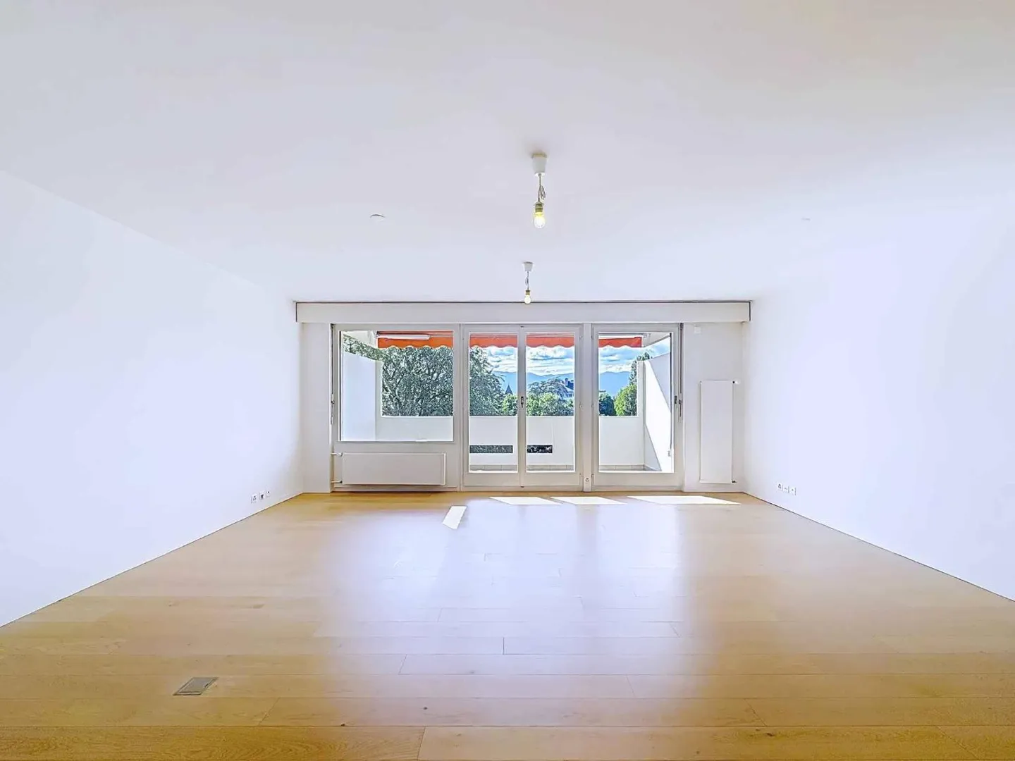 4-room apartment - Photo 3 of 11