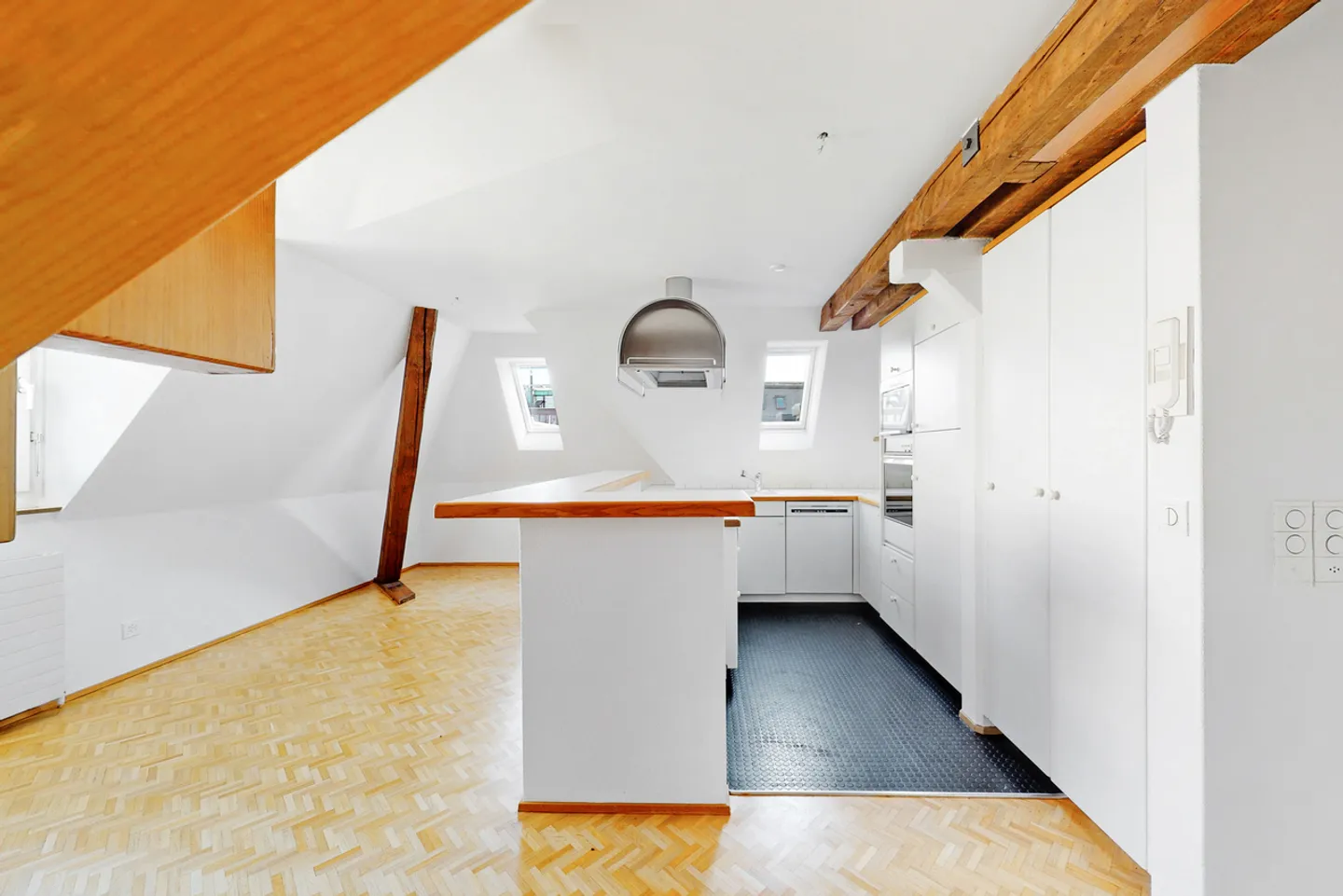 Charmante 2.5-Zimmer-Wohnung - Foto 5 von 11