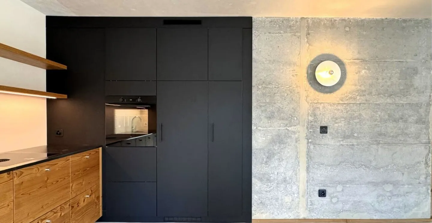 Apartment for rent - Photo 2 of 9