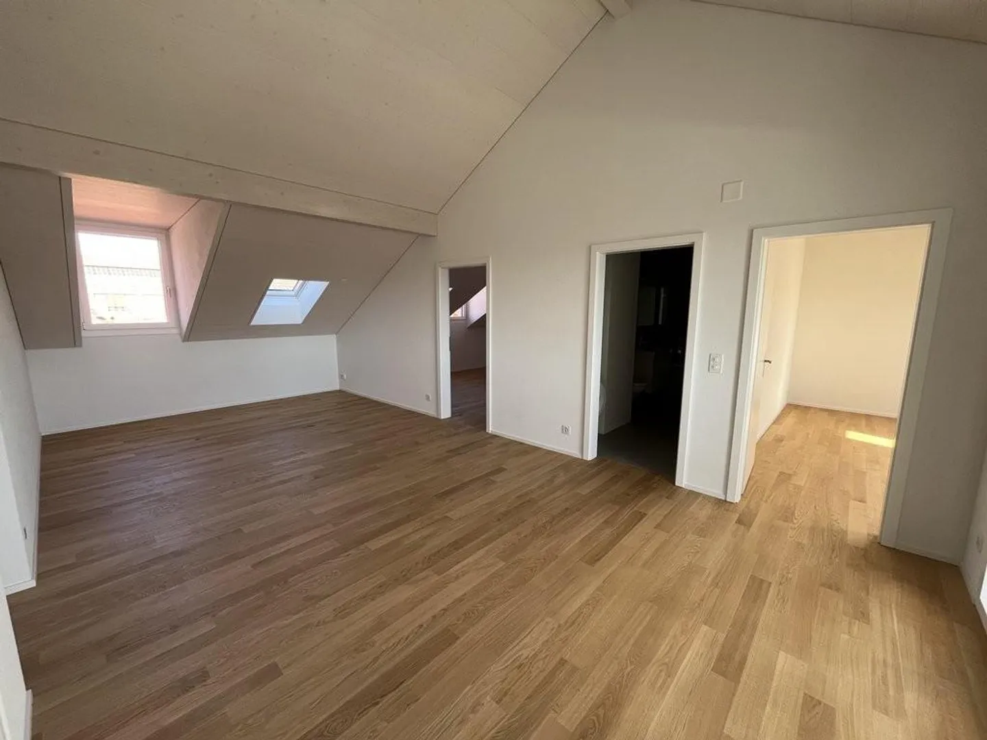 Nuovo, elegante attico a Rossfeld - Foto 5 di 11