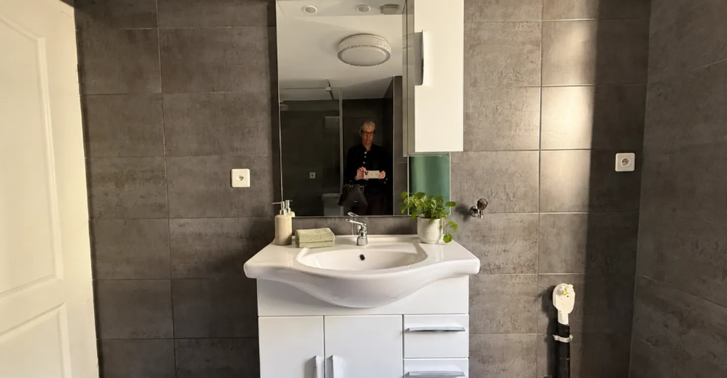 A louer à Muraz : appartement de 68 m2 avec chambre spacieuse et bureau séparé - Photo 7 of 7
