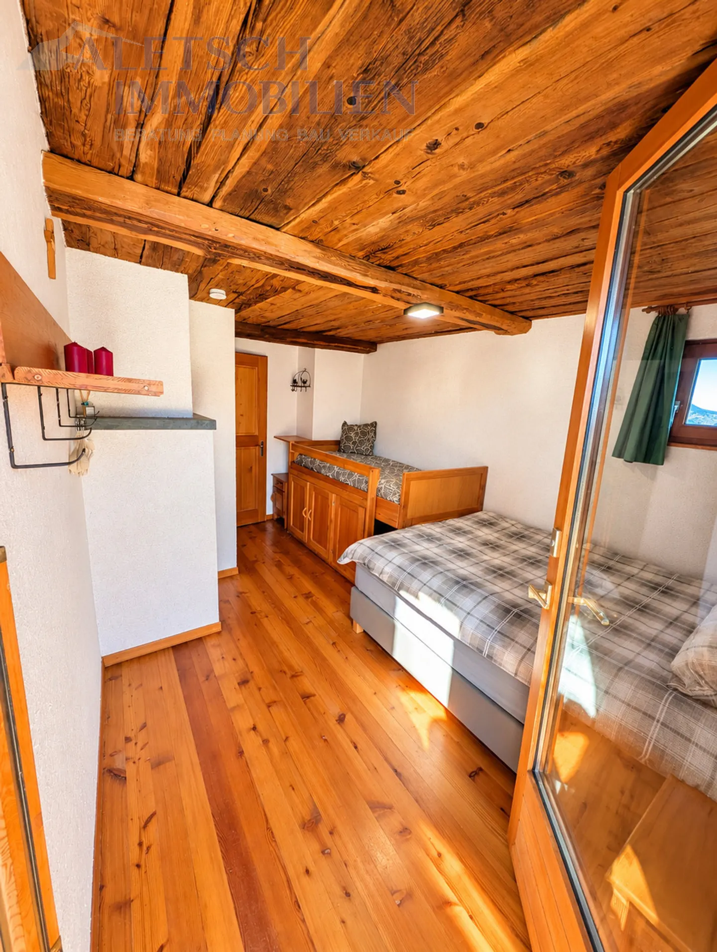 Chalet mit Atemberaubender Aussicht - Foto 9 von 12