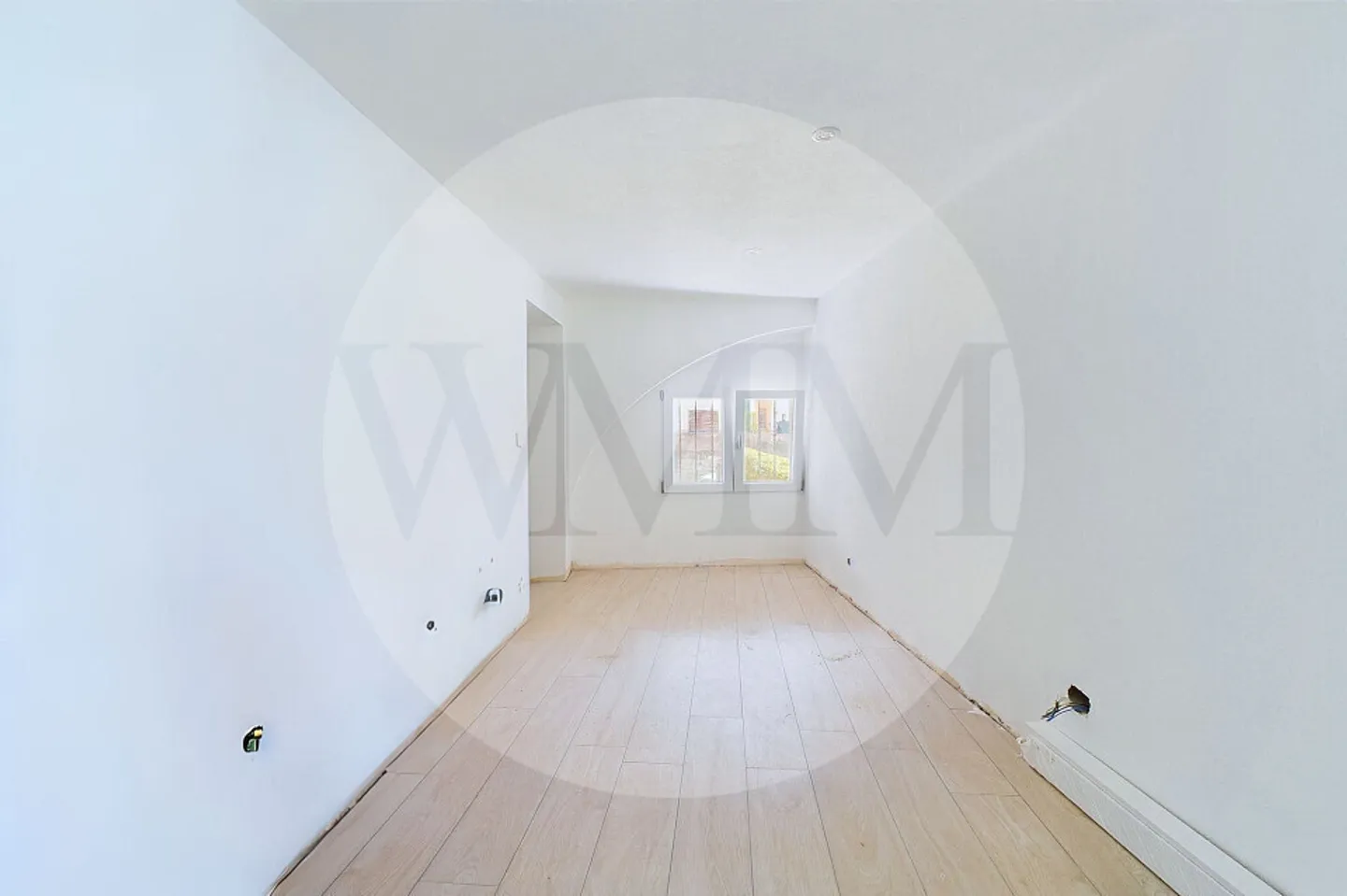 AFFASCINANTE CASA DI NUCLEO CON GRANDE GIARDINO E LOGGIATO - Photo 6 of 12