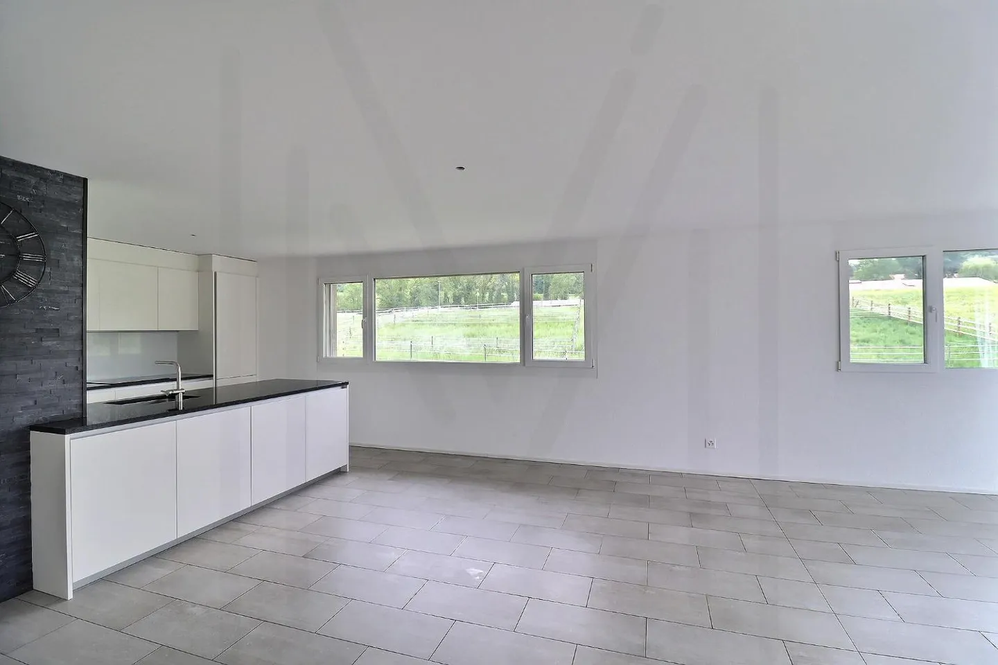 Charmante Attikawohnung mit Aussicht - Foto 5 von 8