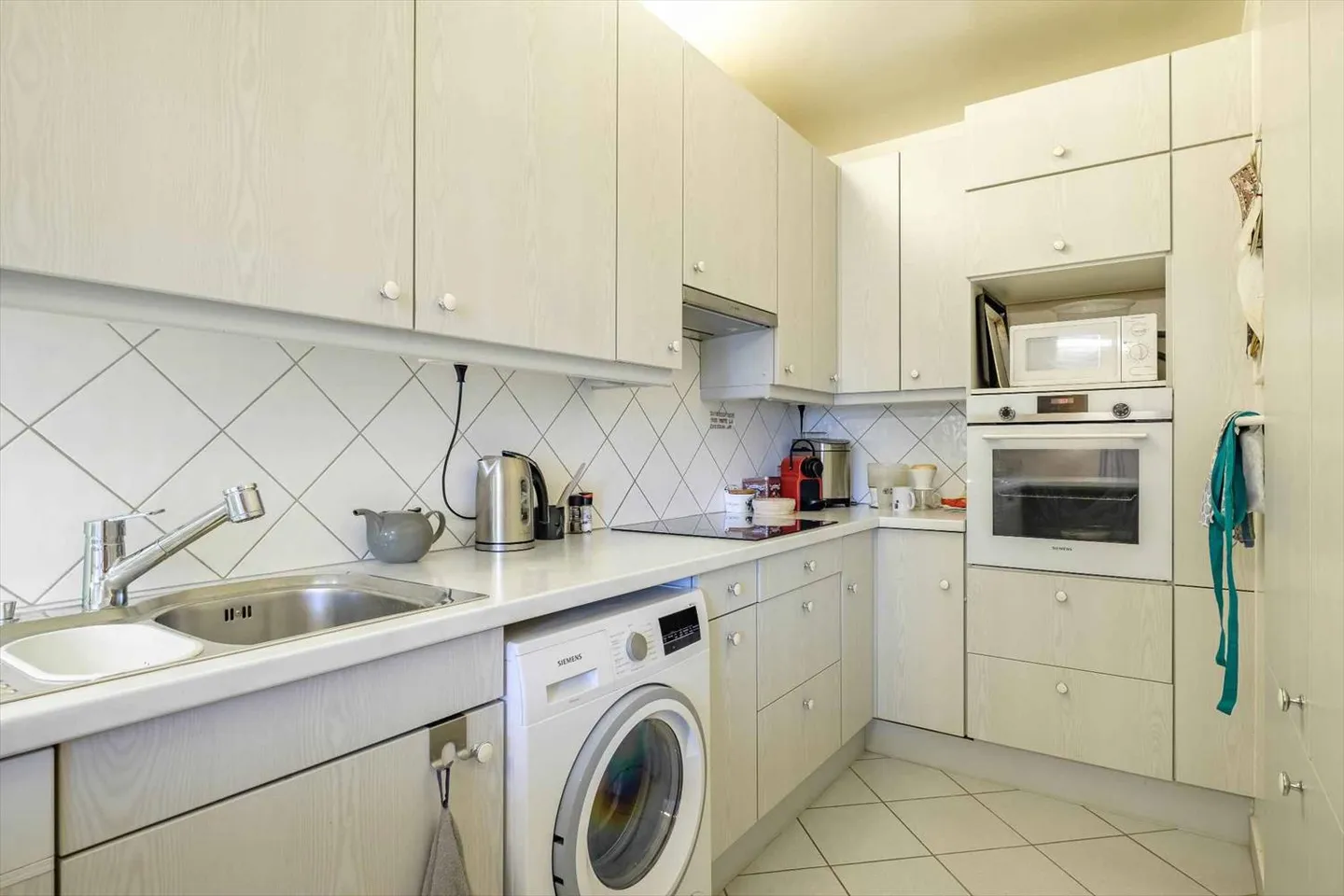 Appartamento 7.5 stanze - Foto 6 di 13