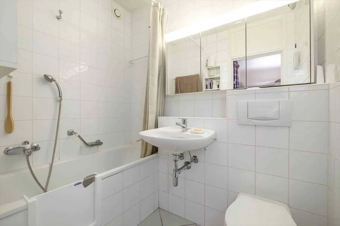 Appartamento 7.5 stanze - Foto 11 di 13