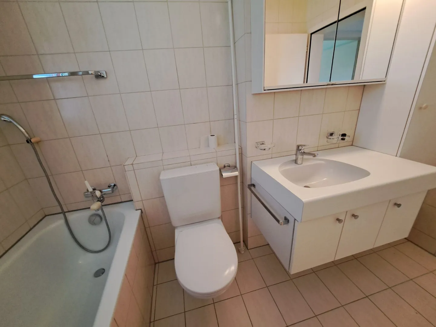 Bright 4.5-room apartment in a central and quiet location - Looking for a new tenant - Photo 3 of 8