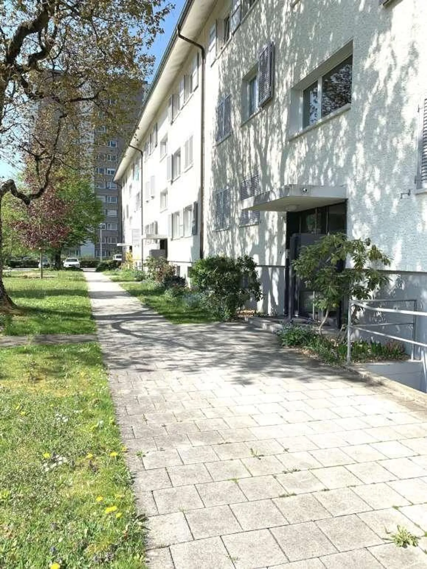 Gemütliche Wohnung mit Grünblick - Foto 1 von 8