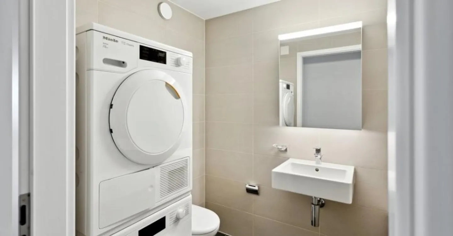 Are you looking for a place to live with parking? - Photo 9 of 10