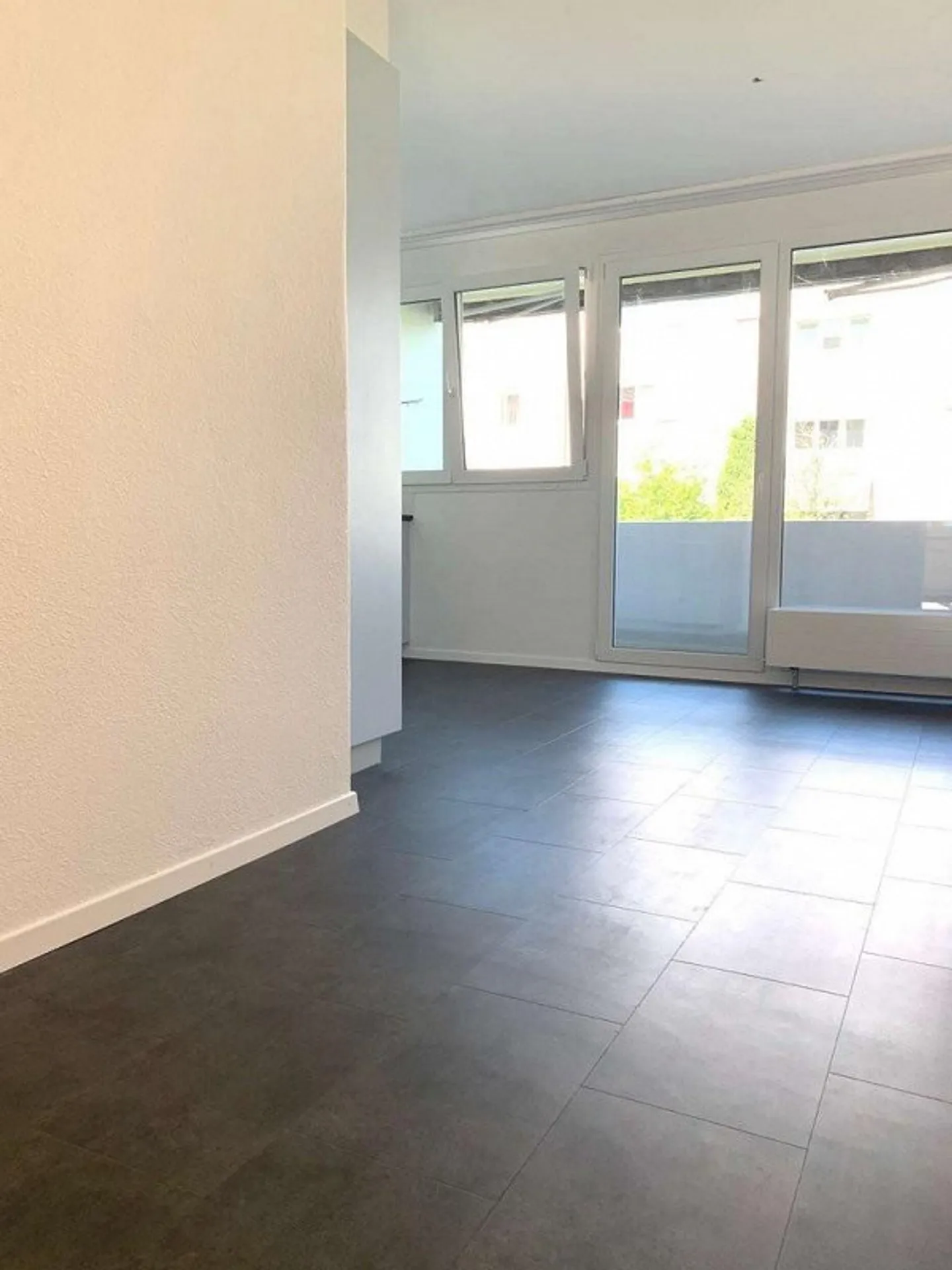 Gemütliche Wohnung mit Grünblick - Foto 3 von 8