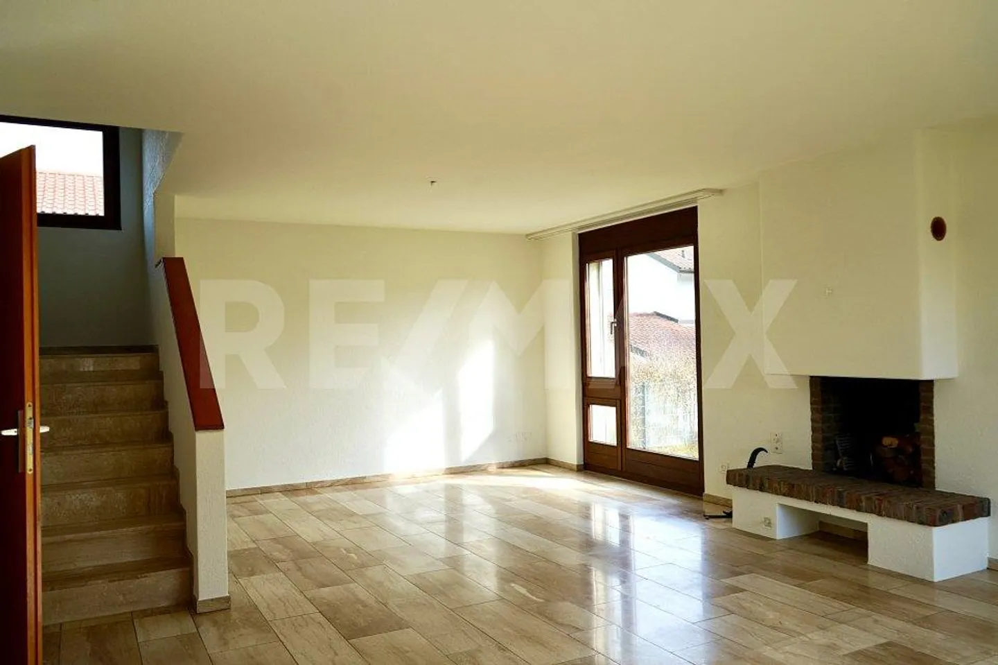 Affascinante casa di 5,5 stanze in affitto a Villigen! - Foto 7 di 13