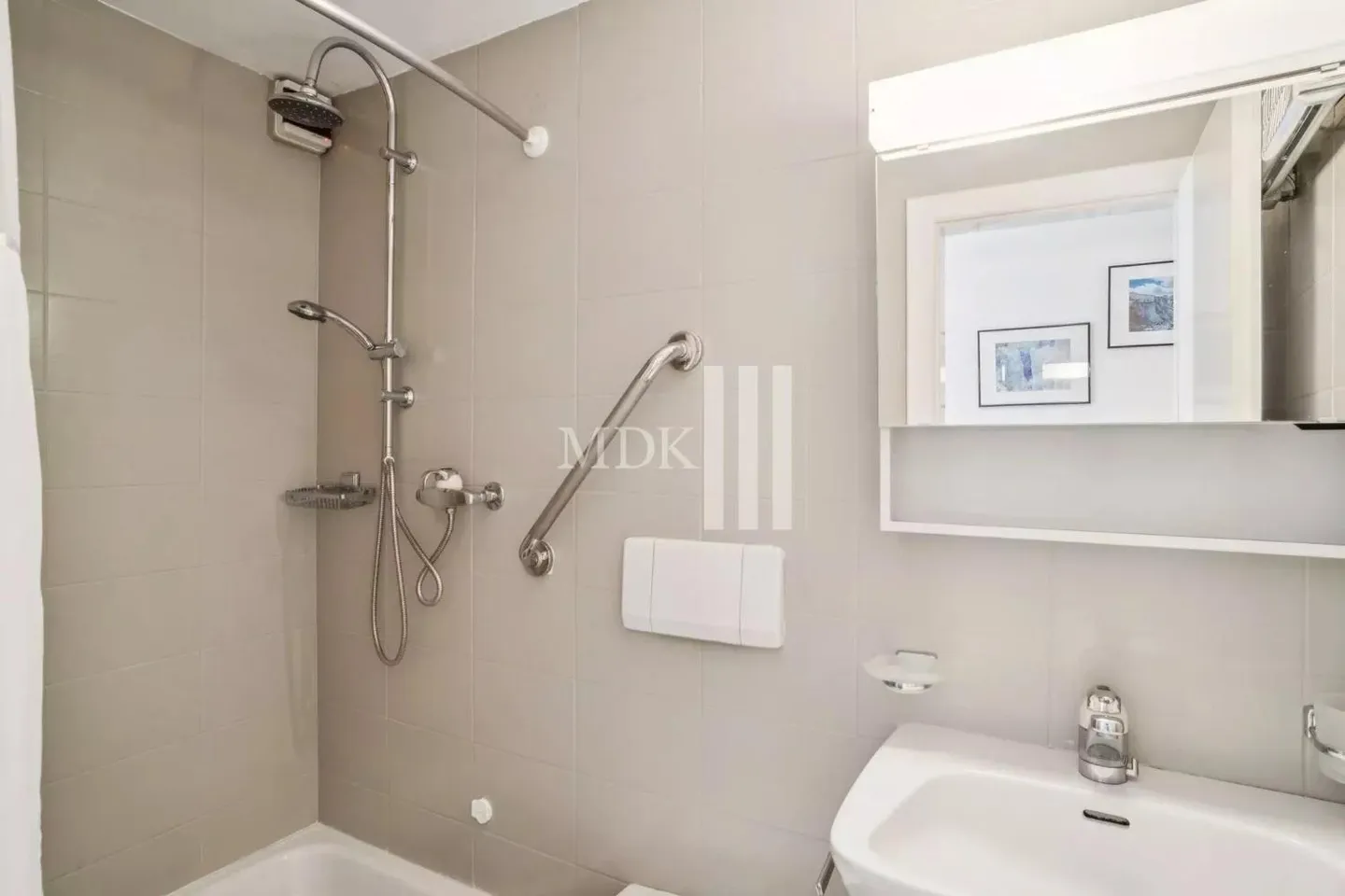 1-room apartment - Photo 8 of 9
