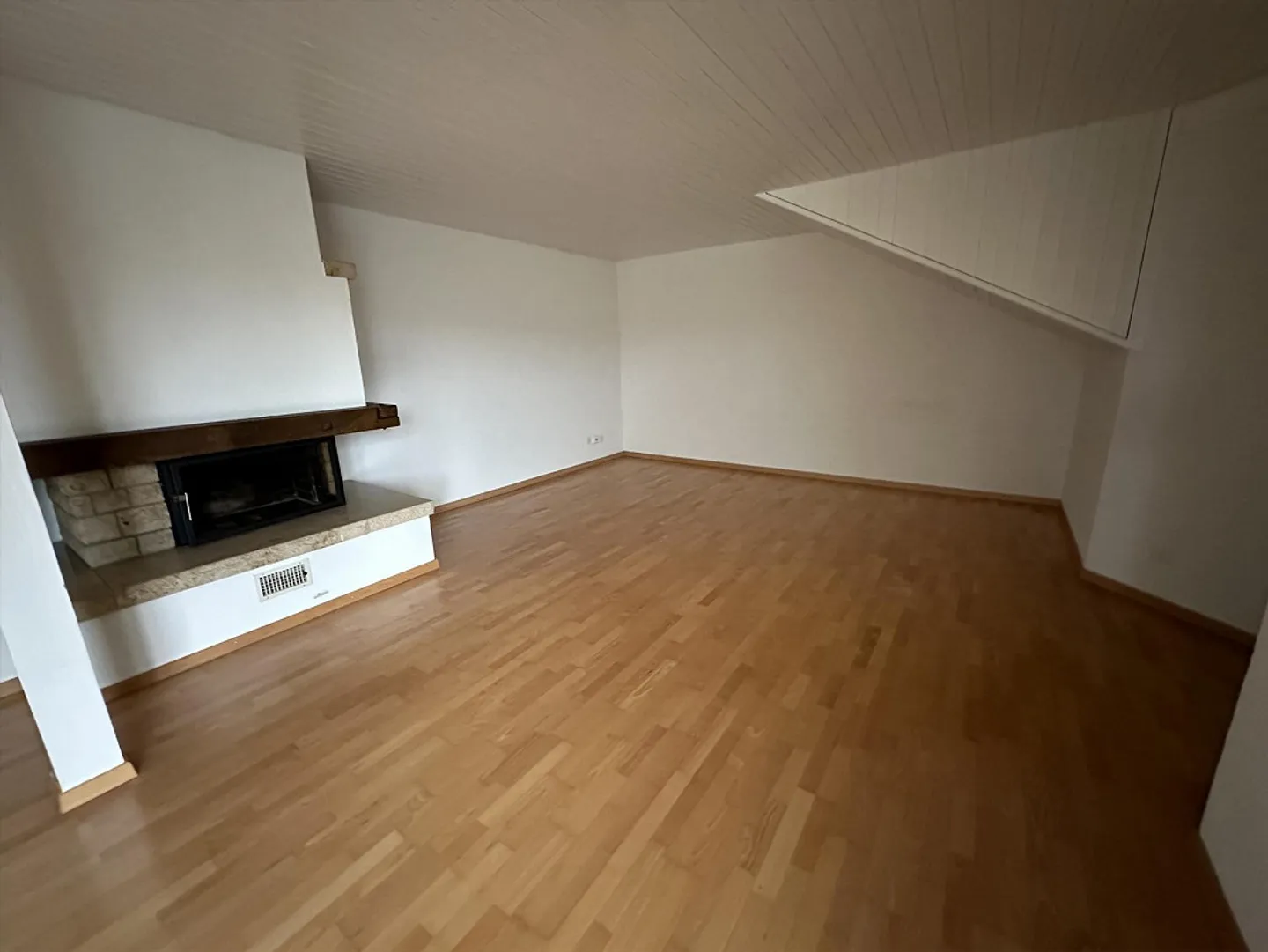 Cozy Attic Apartment for You! - Photo 2 of 12