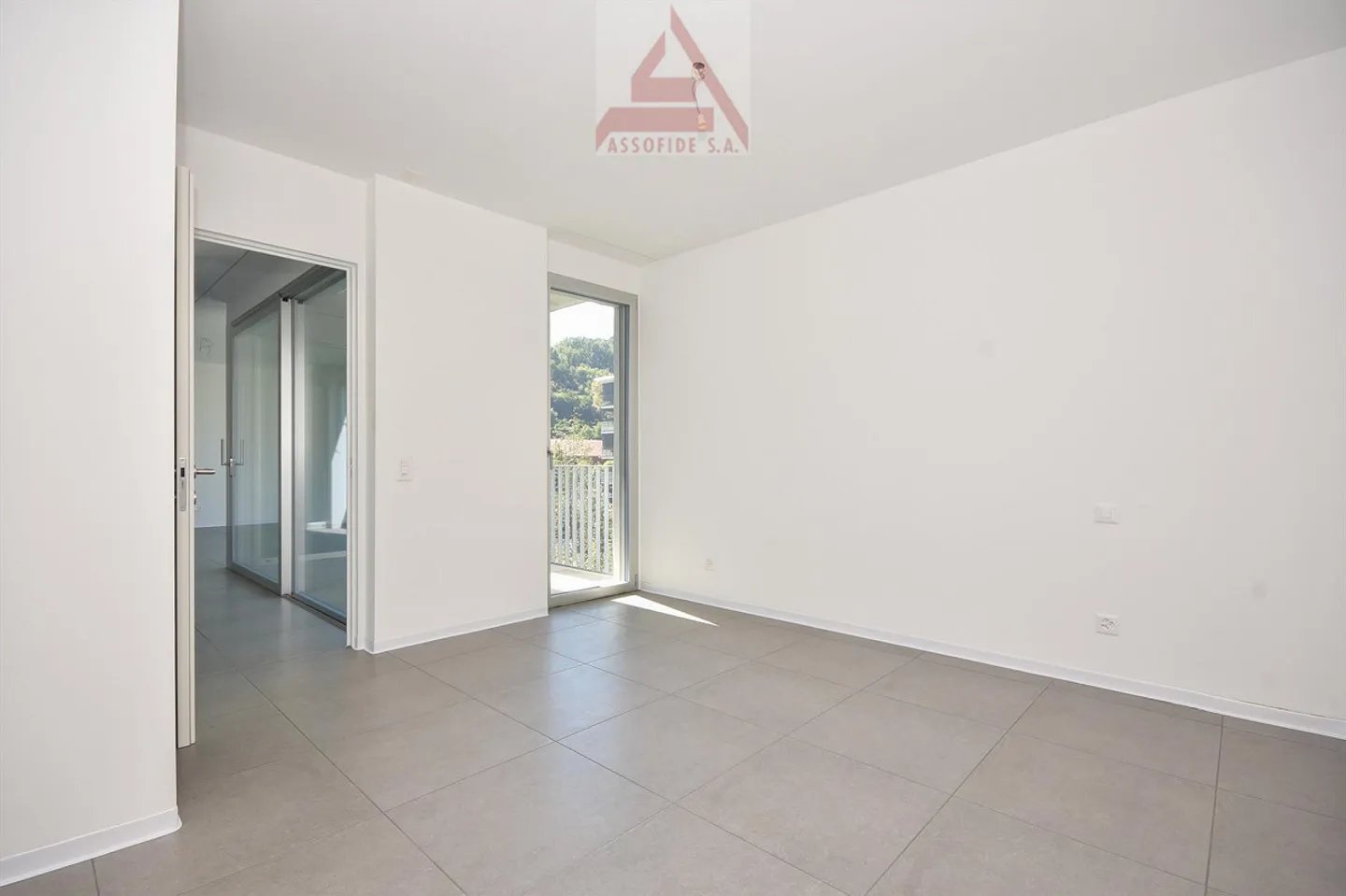 Bright 3.5-room apartment / Bright 3.5-room apartment - Photo 4 of 6
