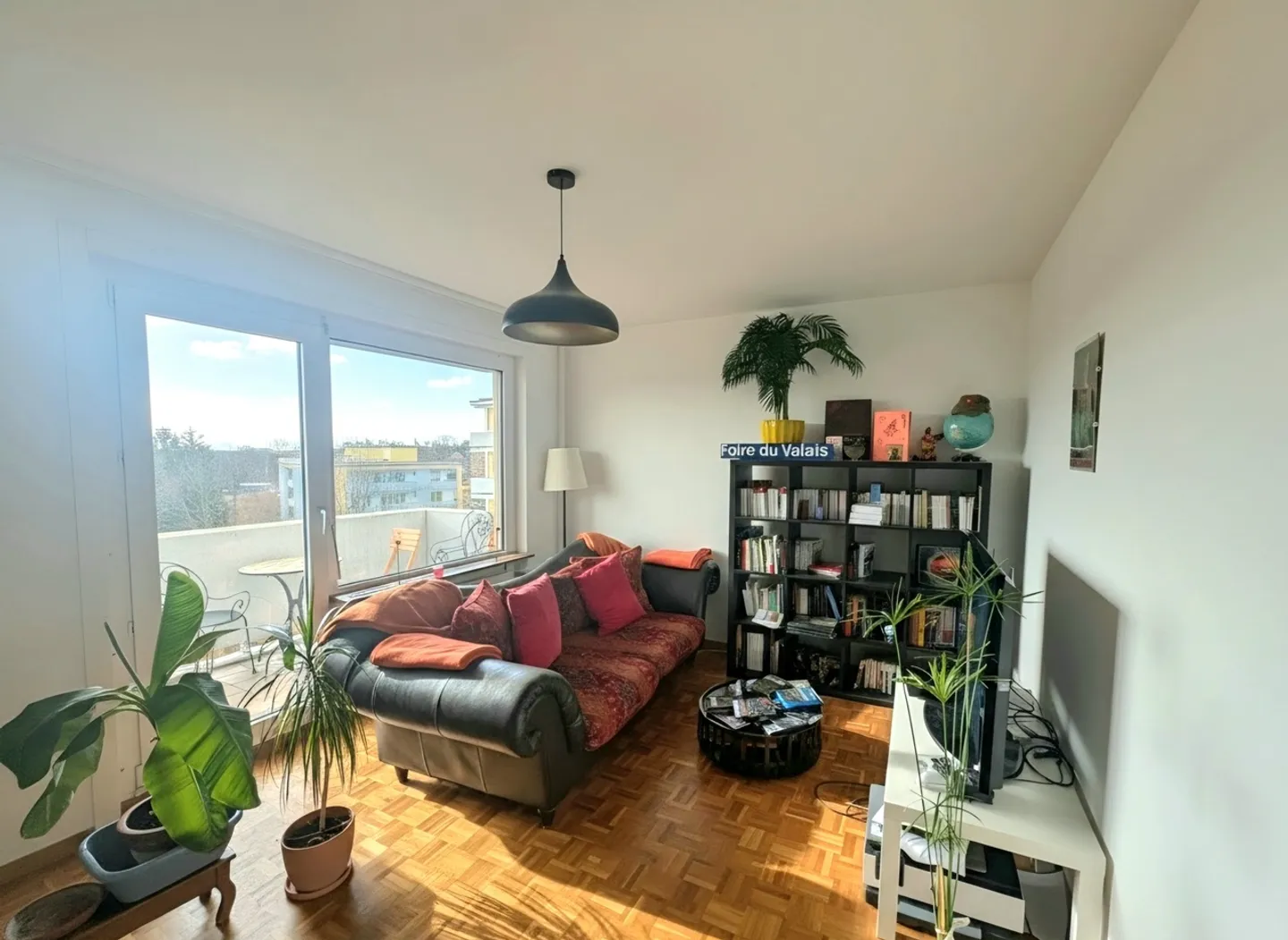 3.5 Room Apartment - Photo 2 of 5