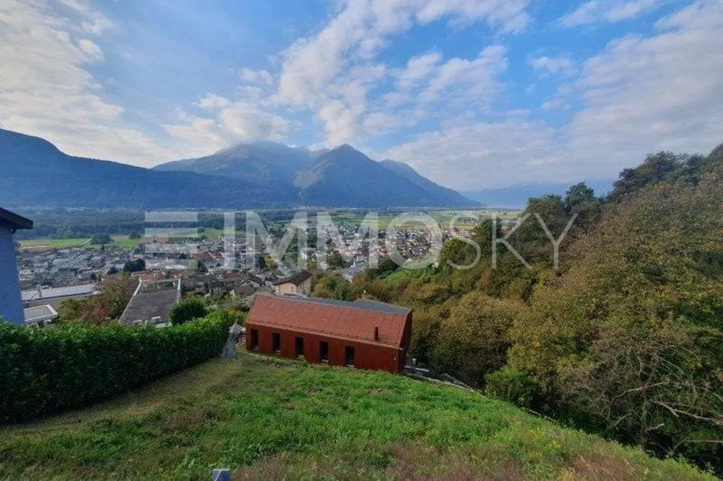 Terrain à bâtir - Cugnasco - Photo 2 sur 2