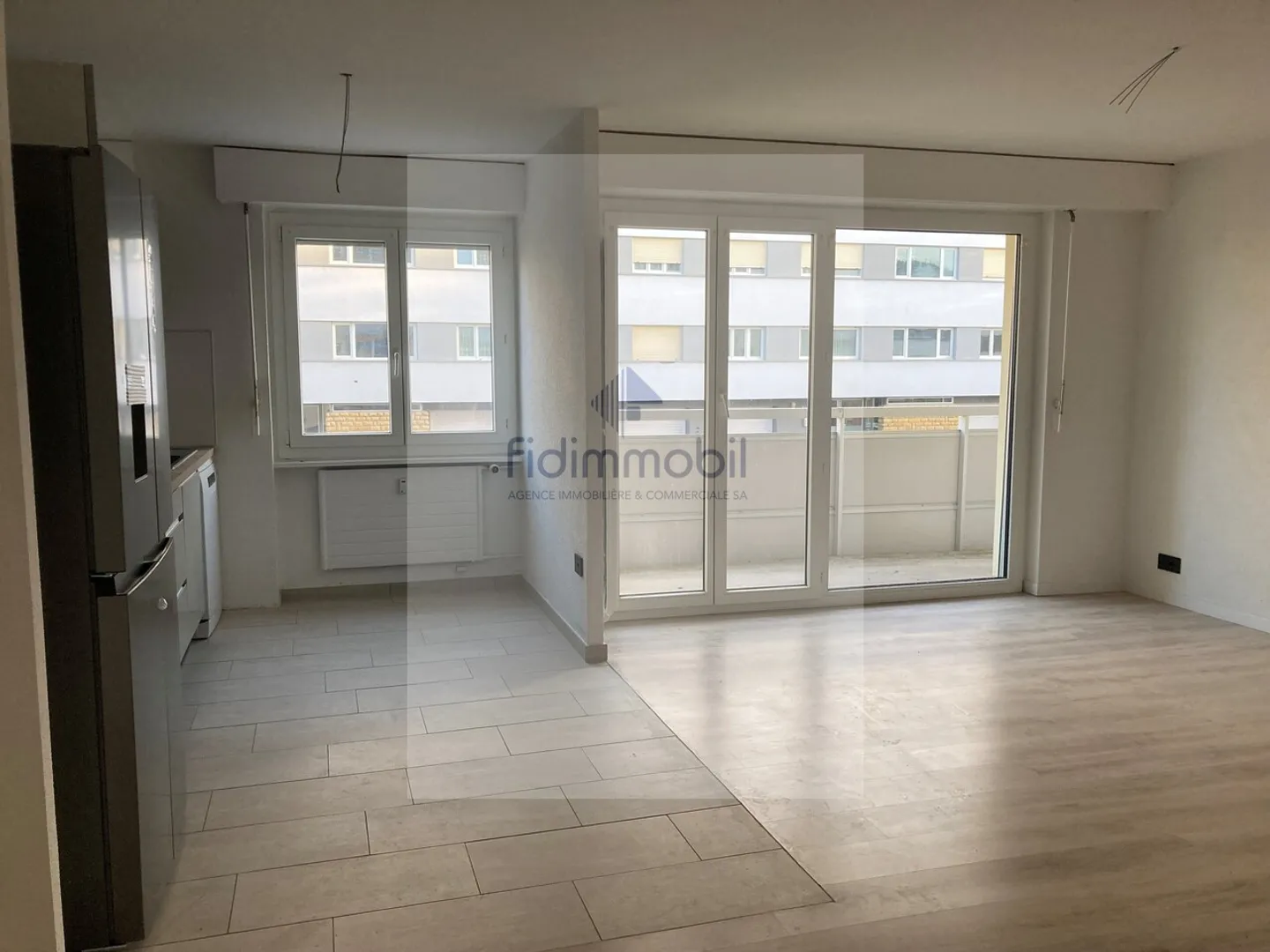 Appartement rénové 3,5 pièces - Photo 2 sur 7