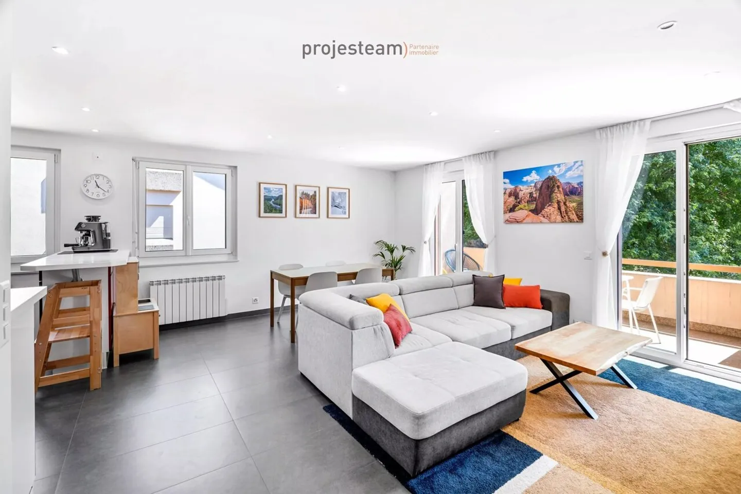 Magnifico duplex attico di 4,5 stanze con soppalco a Chavannes-de-Bogis - Foto 3 di 13