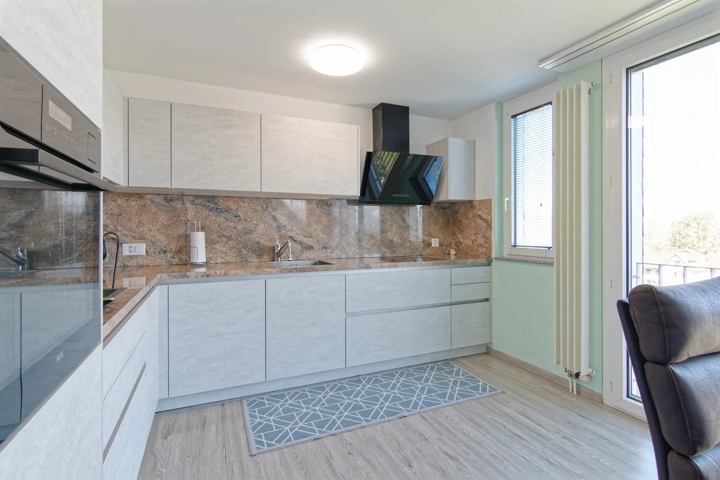 Moderne 4.5-Zimmer-Wohnung - Foto 6 von 8