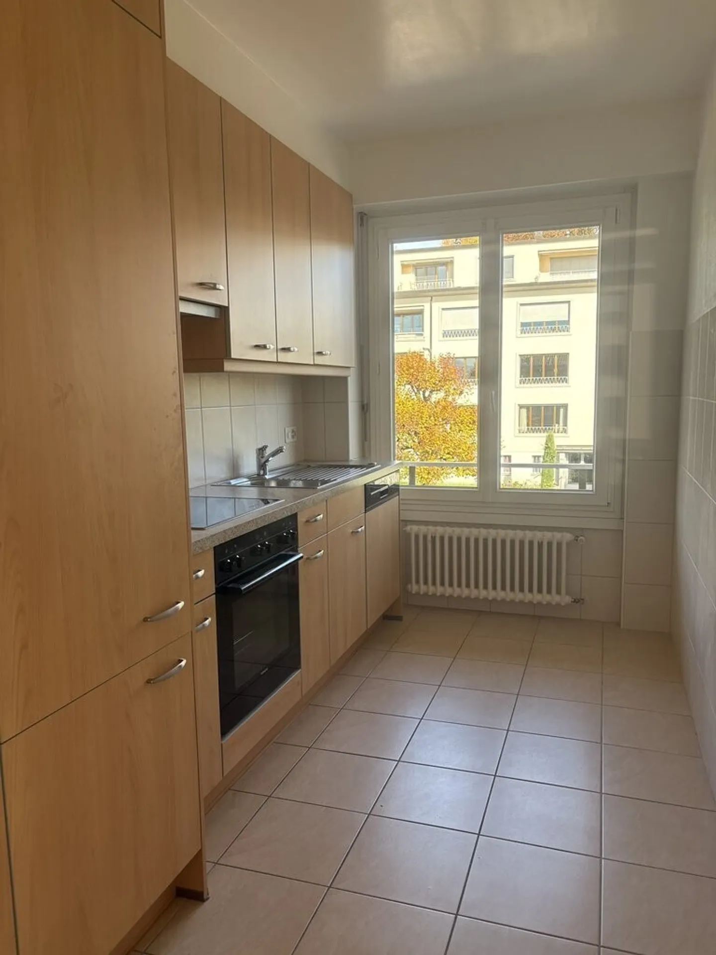 Appartamento in affitto - Foto 2 di 8