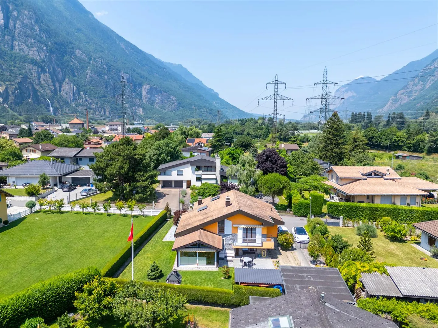 Villa unifamiliare spaziosa - Foto 2 di 13