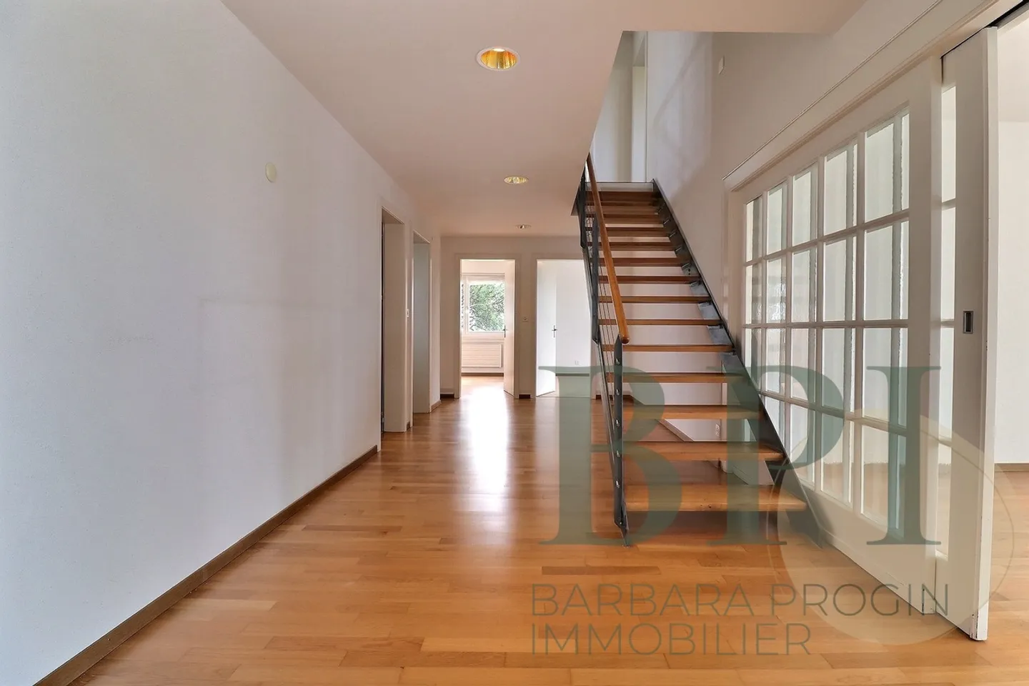 Villa di 7,5 stanze con un appartamento di 2,5 stanze - Foto 11 di 13