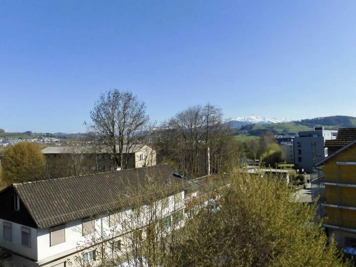 Accogliente appartamento di 2,5 stanze in mansarda - Foto 8 di 10