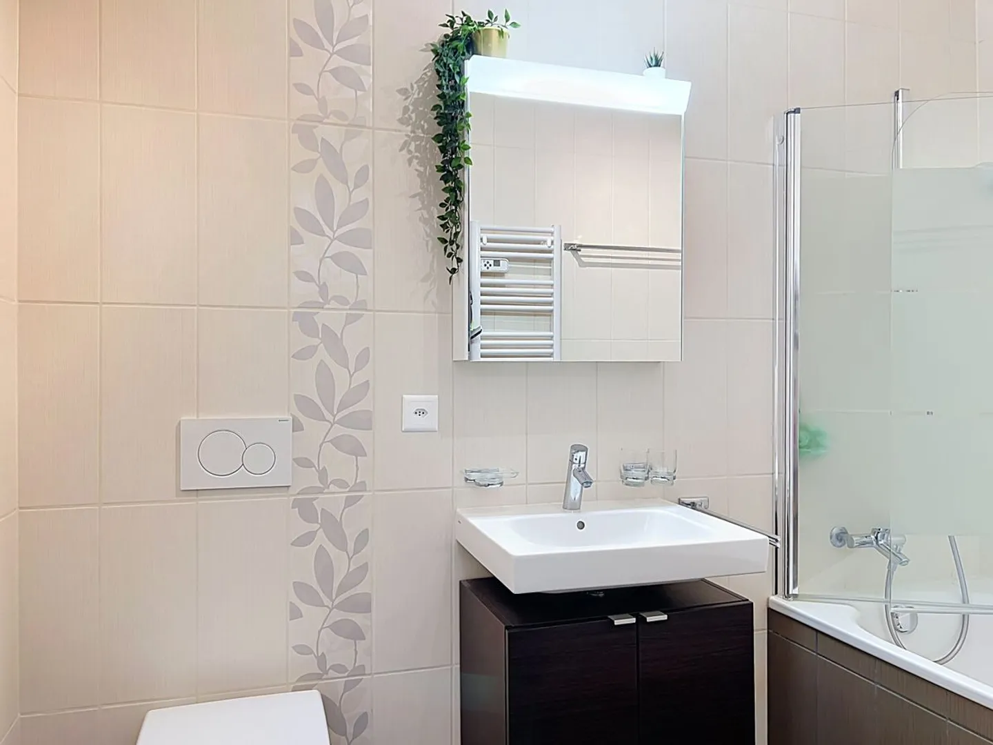 Modern Apartment in Morges - Photo 4 of 6