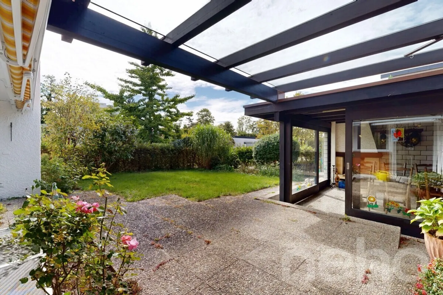 Incantevole casa angolare di 4,5 stanze con camino e molta privacy - Foto 10 di 12