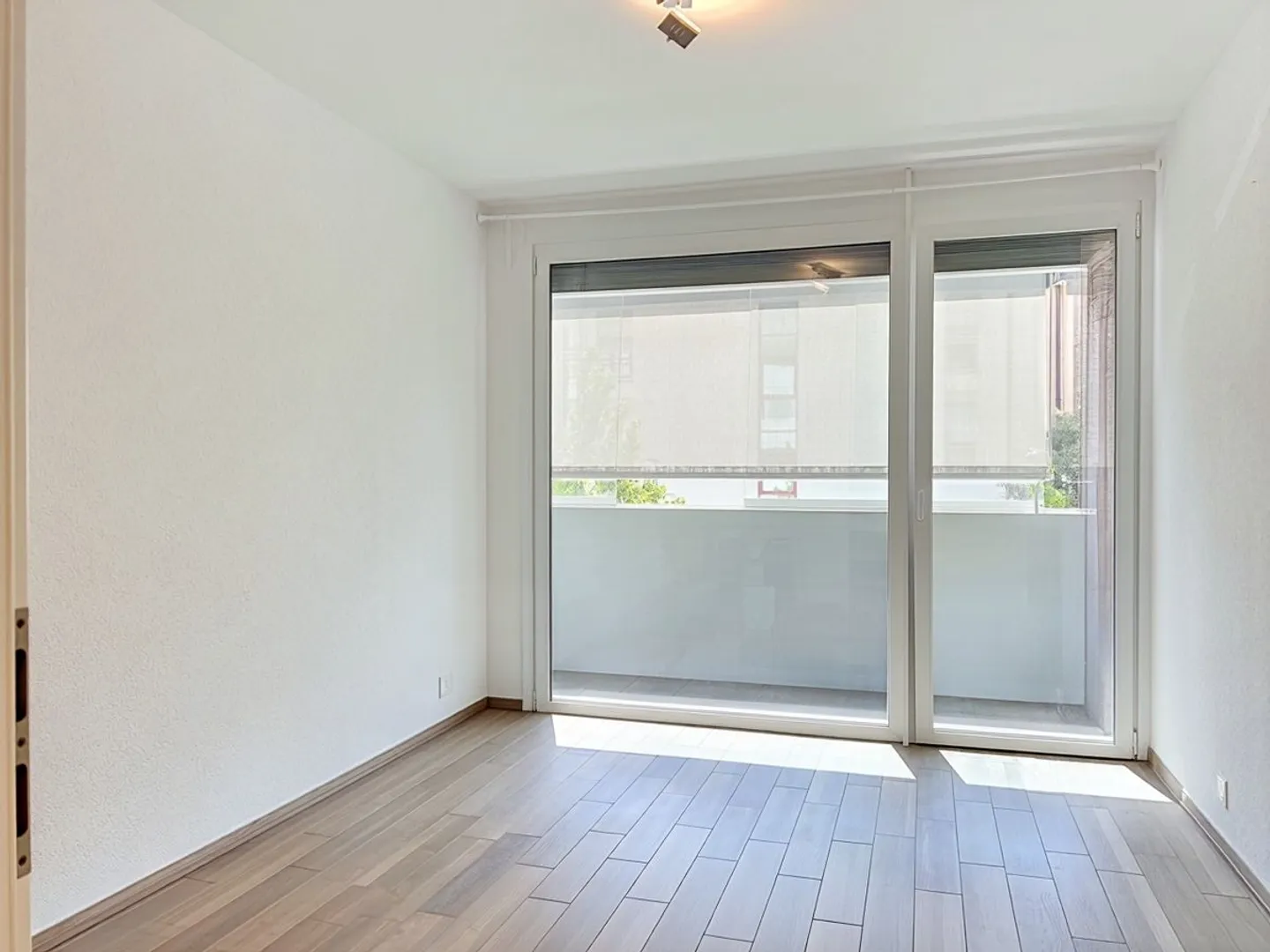 Modern Apartment in Morges - Photo 6 of 6