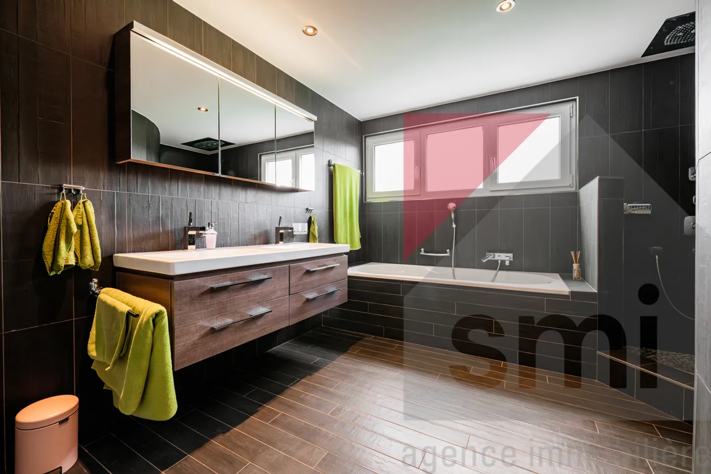 Superb villa with pool, exceptional location and panorama - Photo 15 of 20