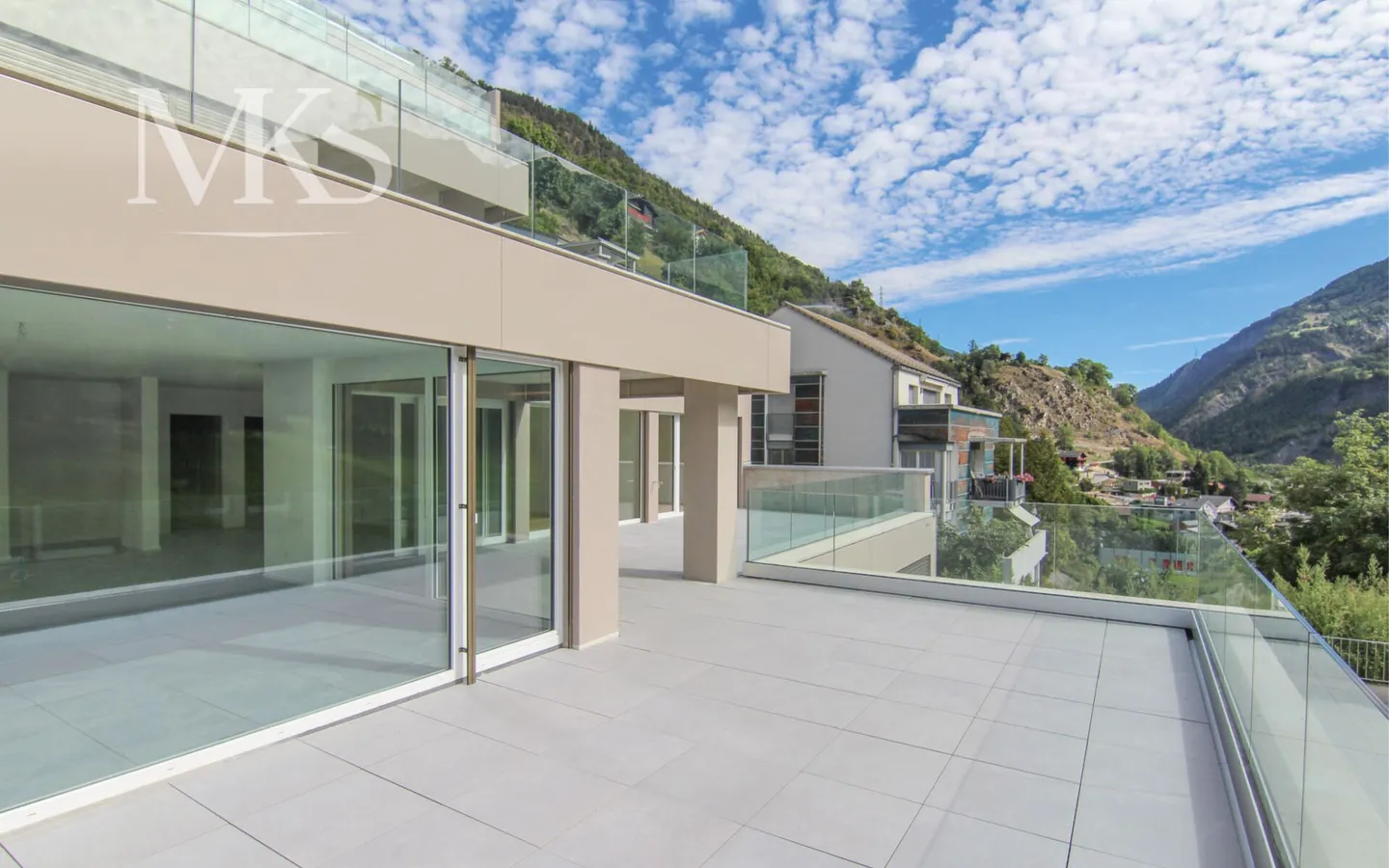 Maison de rêve sur 176 m2 dans un emplacement ensoleillé - Photo 1 sur 17