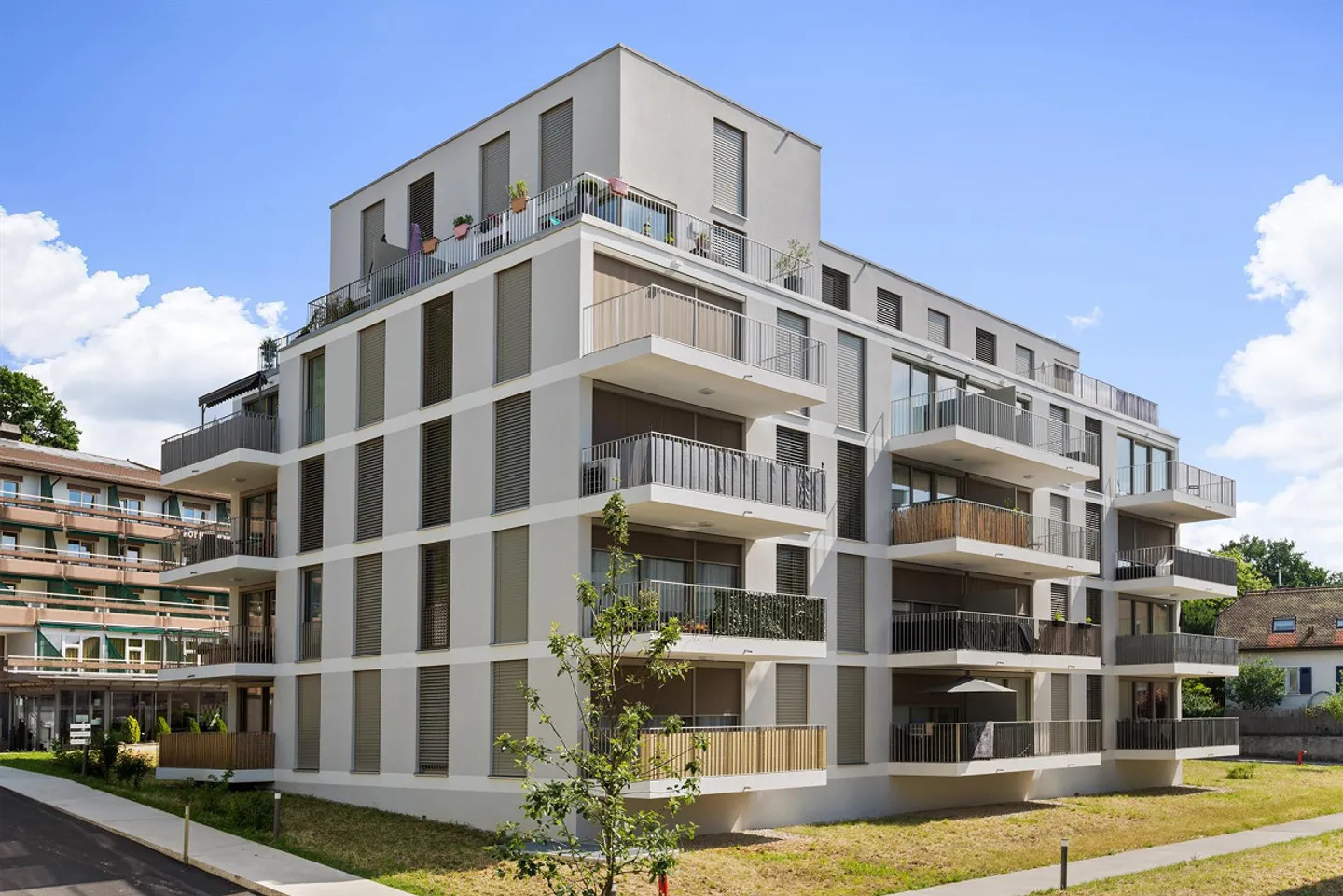 Ideale Lage - Foto 2 von 2