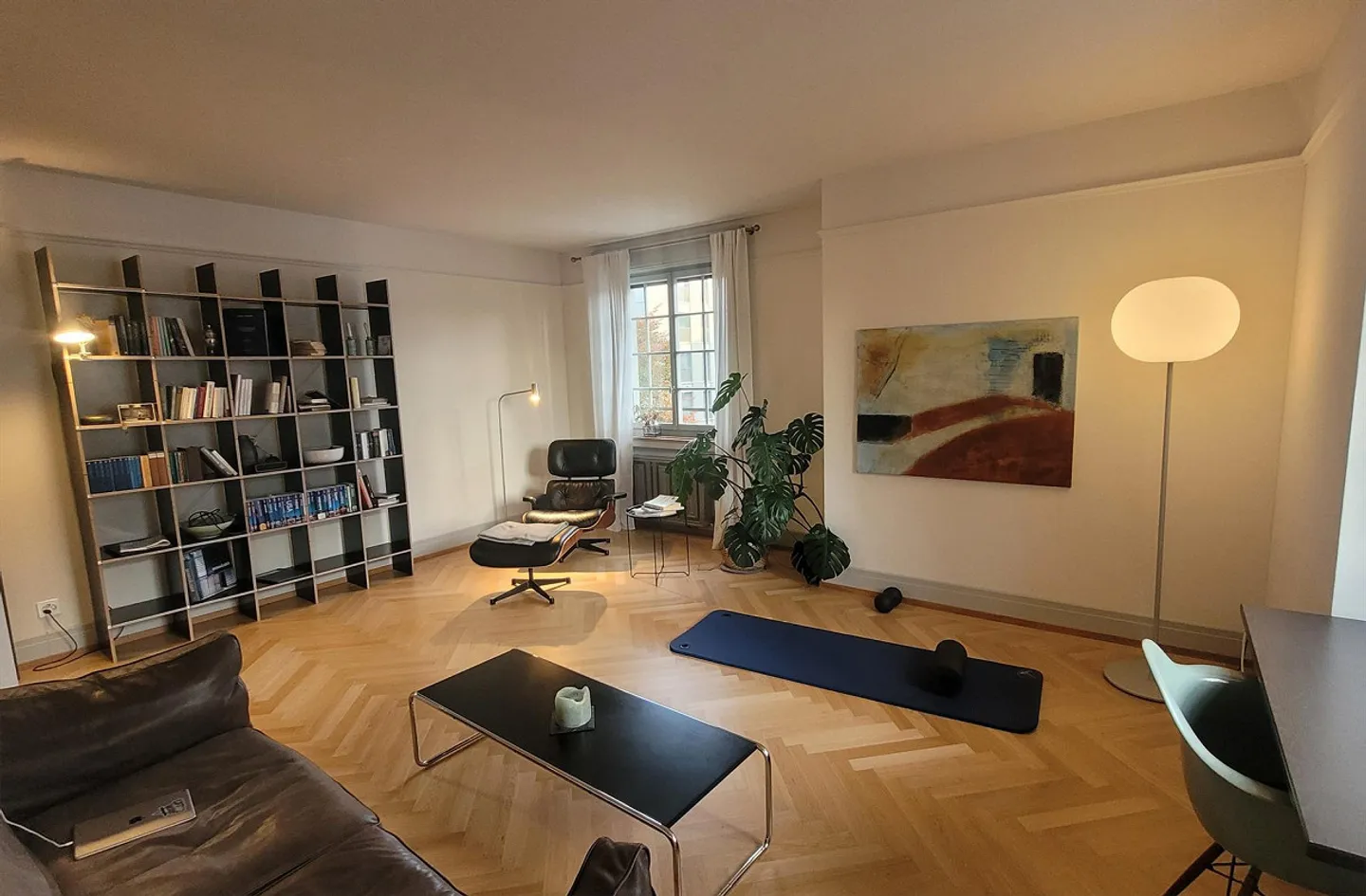 Appartement partagé : Chambre dans une villa avec salle de bain privée directement à BHF - Photo 3 sur 8