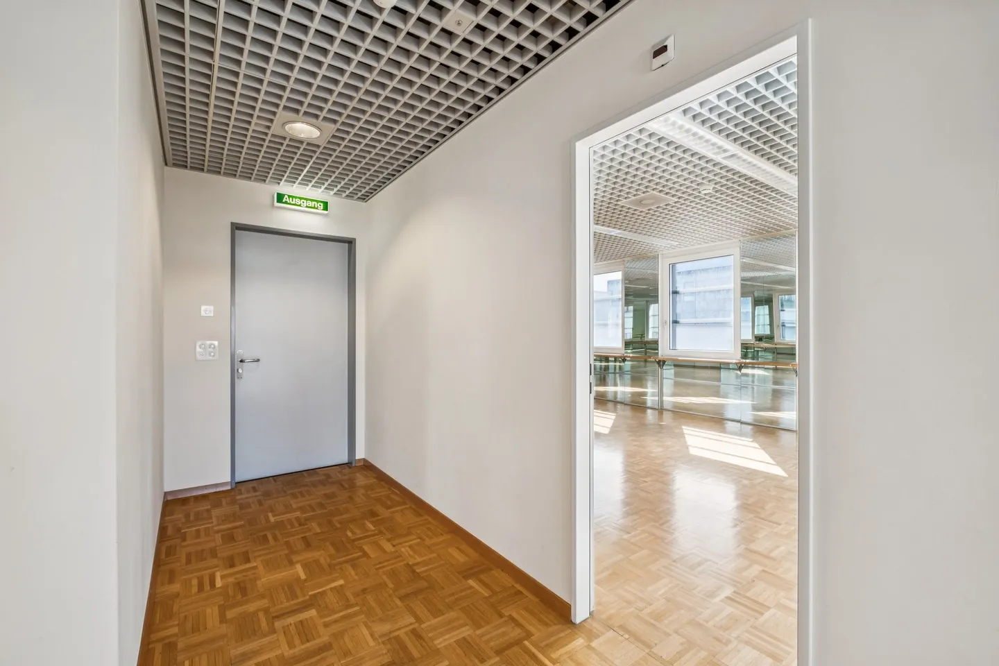 Vielseitige Bürofläche in Rapperswil - Foto 7 von 11