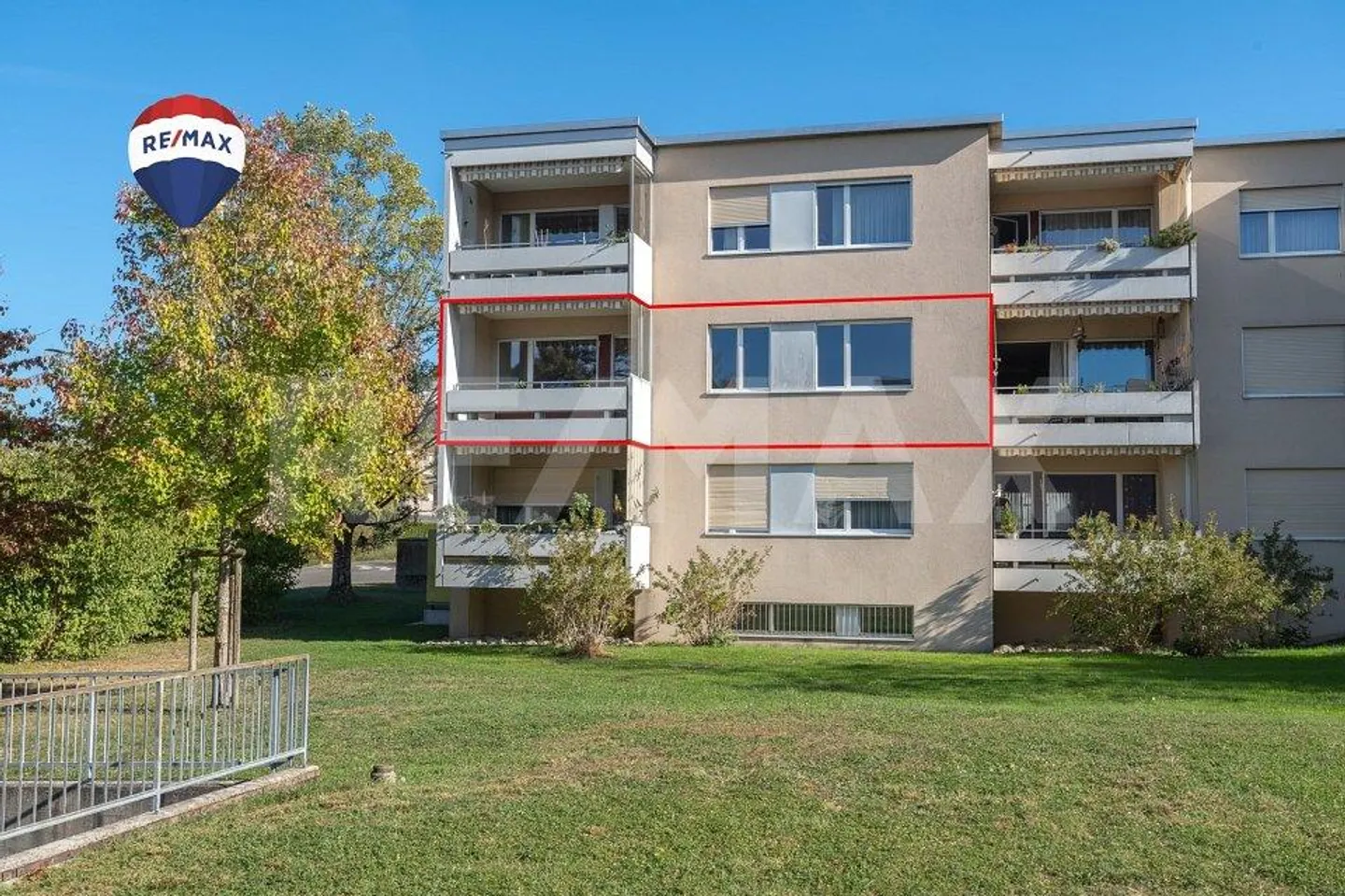 Appartement 3.5 pièces bien entretenu avec deux balcons - Photo 1 sur 13