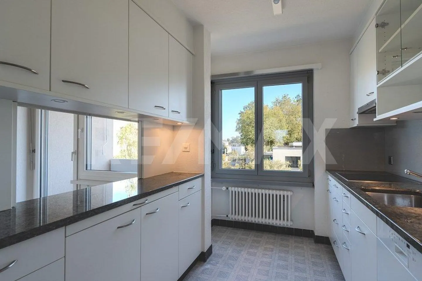 Appartement 3.5 pièces bien entretenu avec deux balcons - Photo 5 sur 13