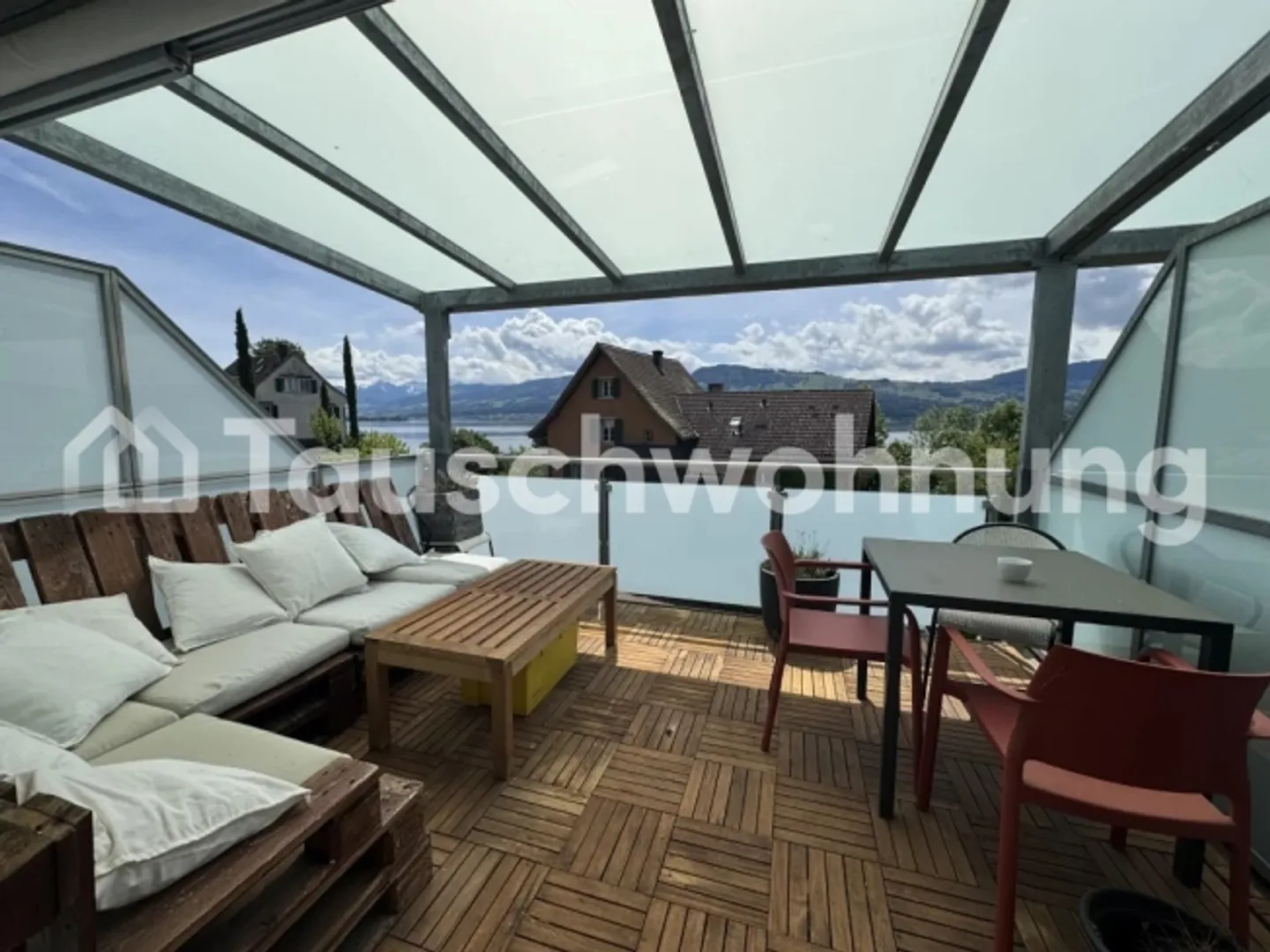 Appartement Charmant avec Vue sur le Lac - Photo 1 sur 1