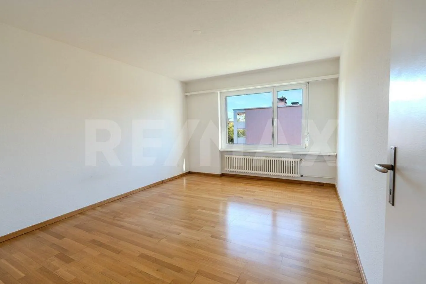 Appartement 3.5 pièces bien entretenu avec deux balcons - Photo 8 sur 13
