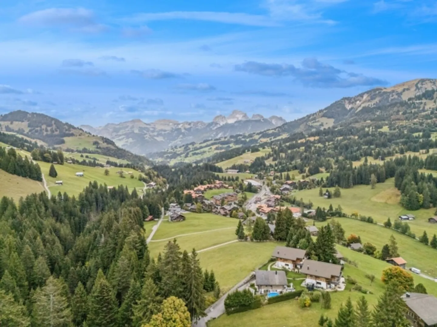 Charmante appartement 2.5 pièces dans un emplacement ensoleillé à Saanenland - Photo 10 sur 10