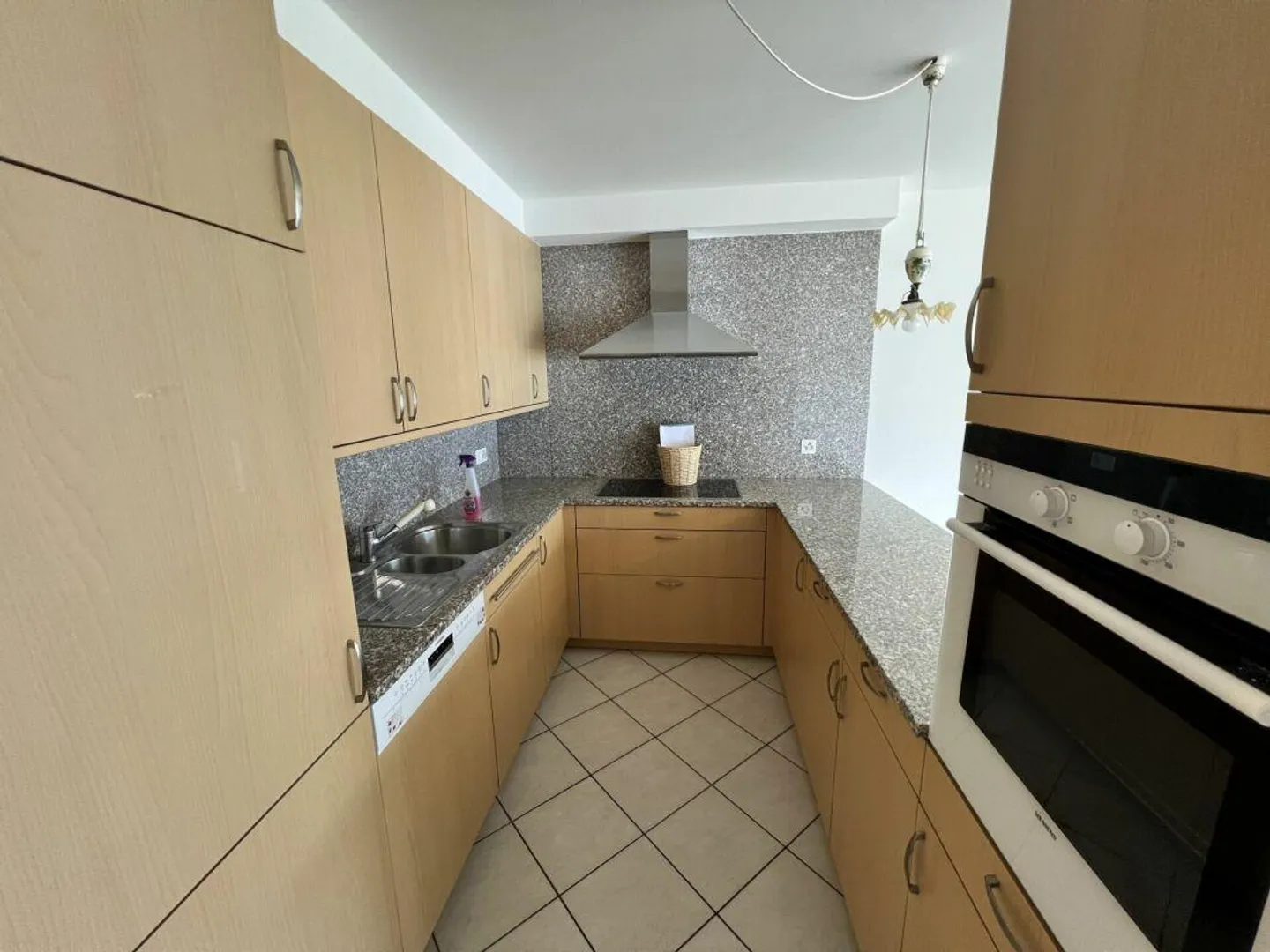 Appartamento con 4,5 stanze e bellissima vista sul lago - Foto 6 di 20