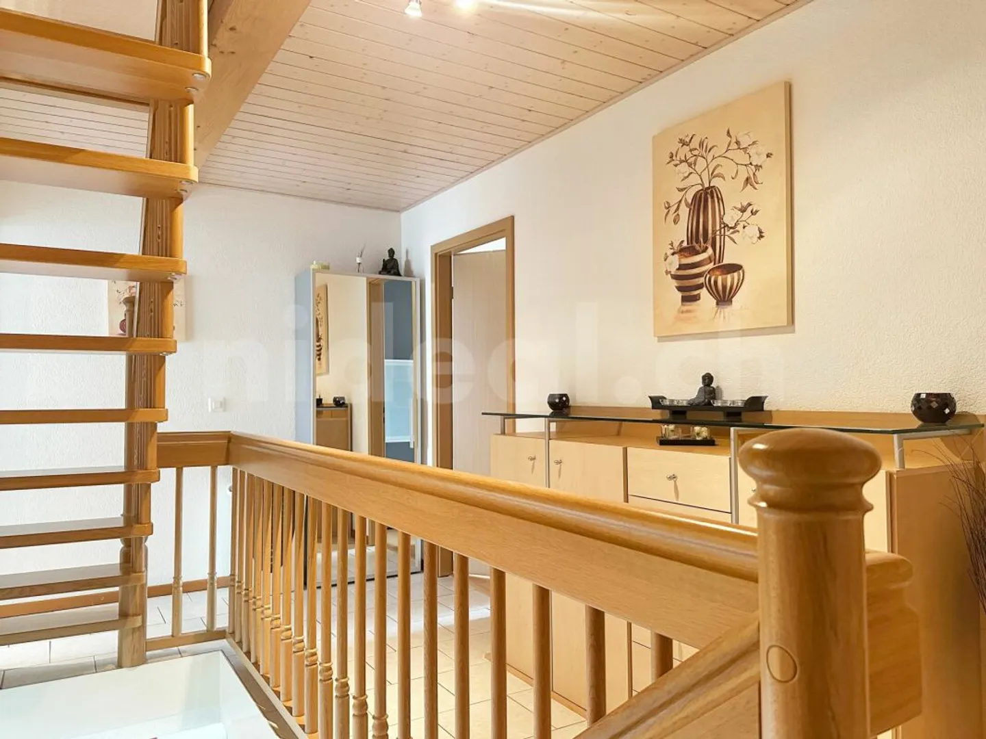 Triplex apartment with 6 rooms, 164 m2 and balcony in Renens - Photo 7 of 15